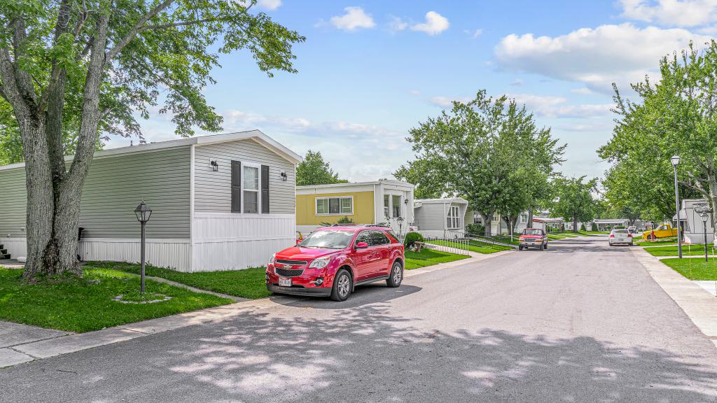 Crestwood Estates