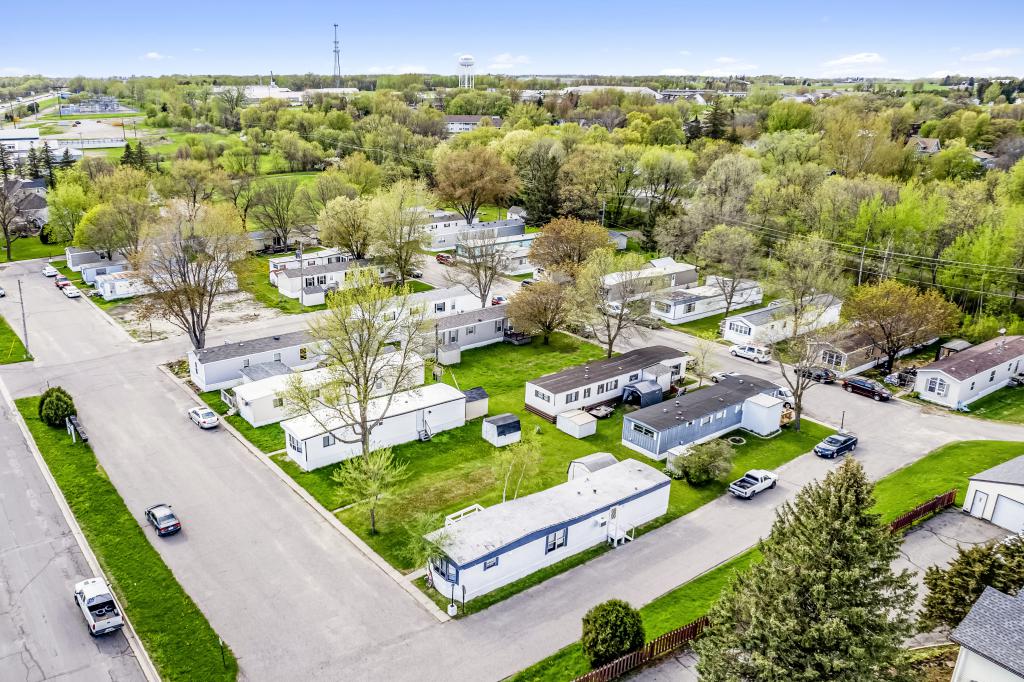 Shamrock Manufactured Home Community