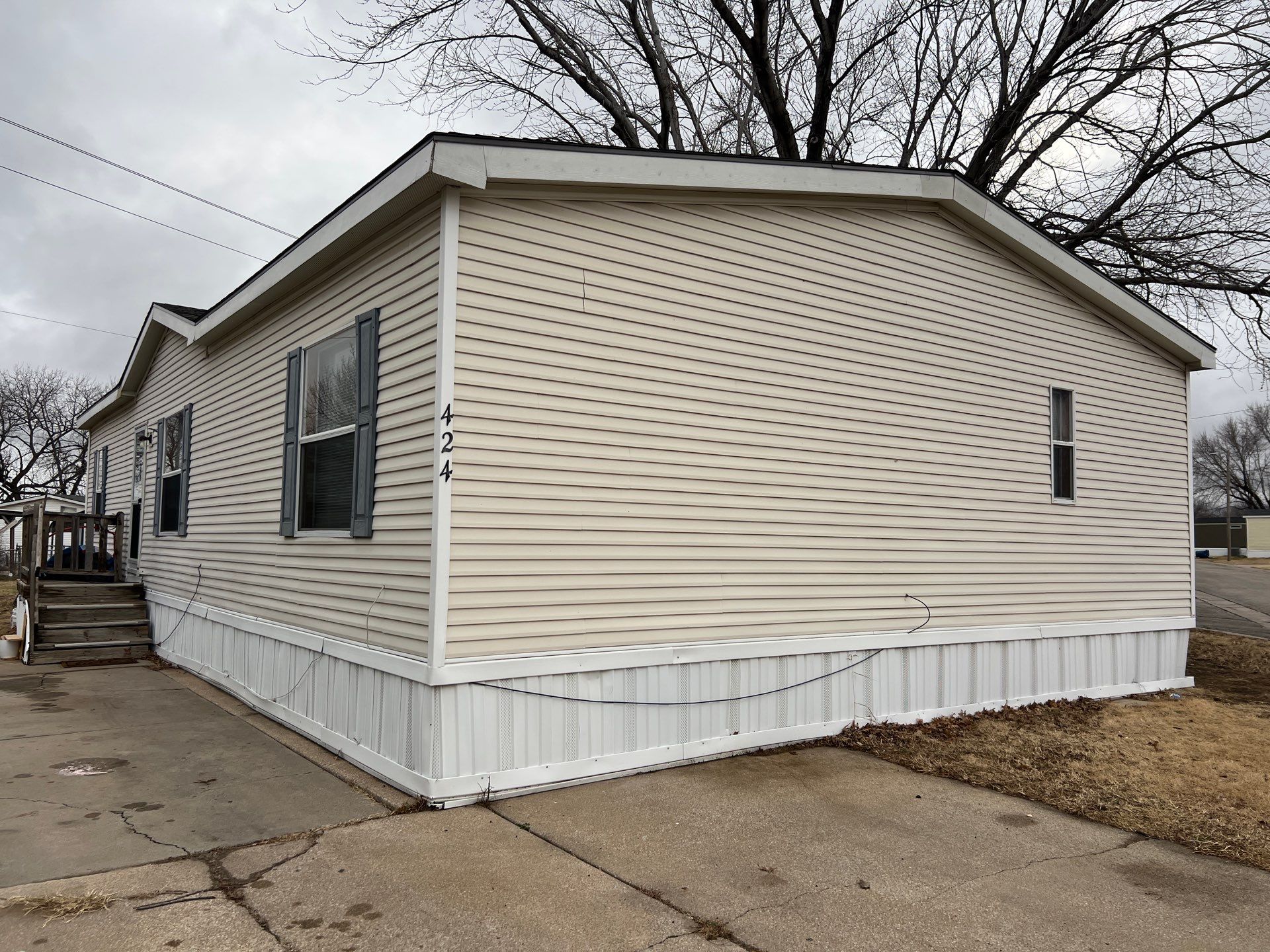 3232 S Clifton Avenue, #424 Wichita, KS - double wide - in Wichita, KS - photo 1 of 12