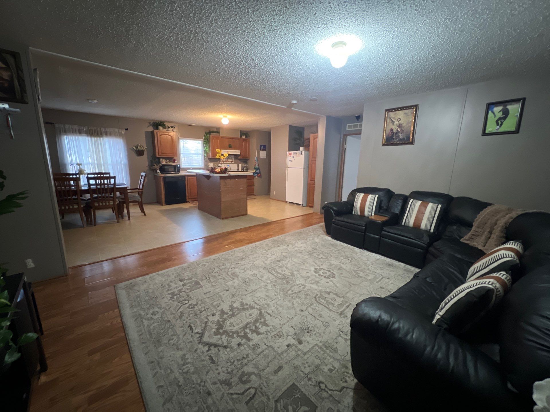 3232 S Clifton Avenue, #424 Wichita, KS - double wide - in Wichita, KS - photo 5 of 12