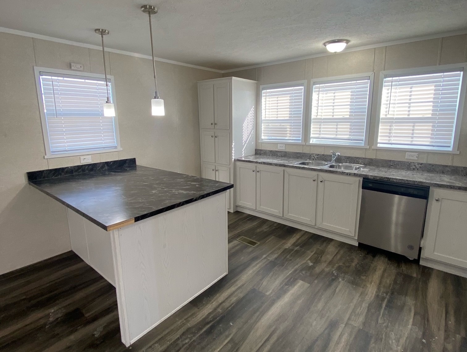 49 N Arapaho Drive #B049 Park City, KS - double wide - in Park City, KS - photo 7 of 13