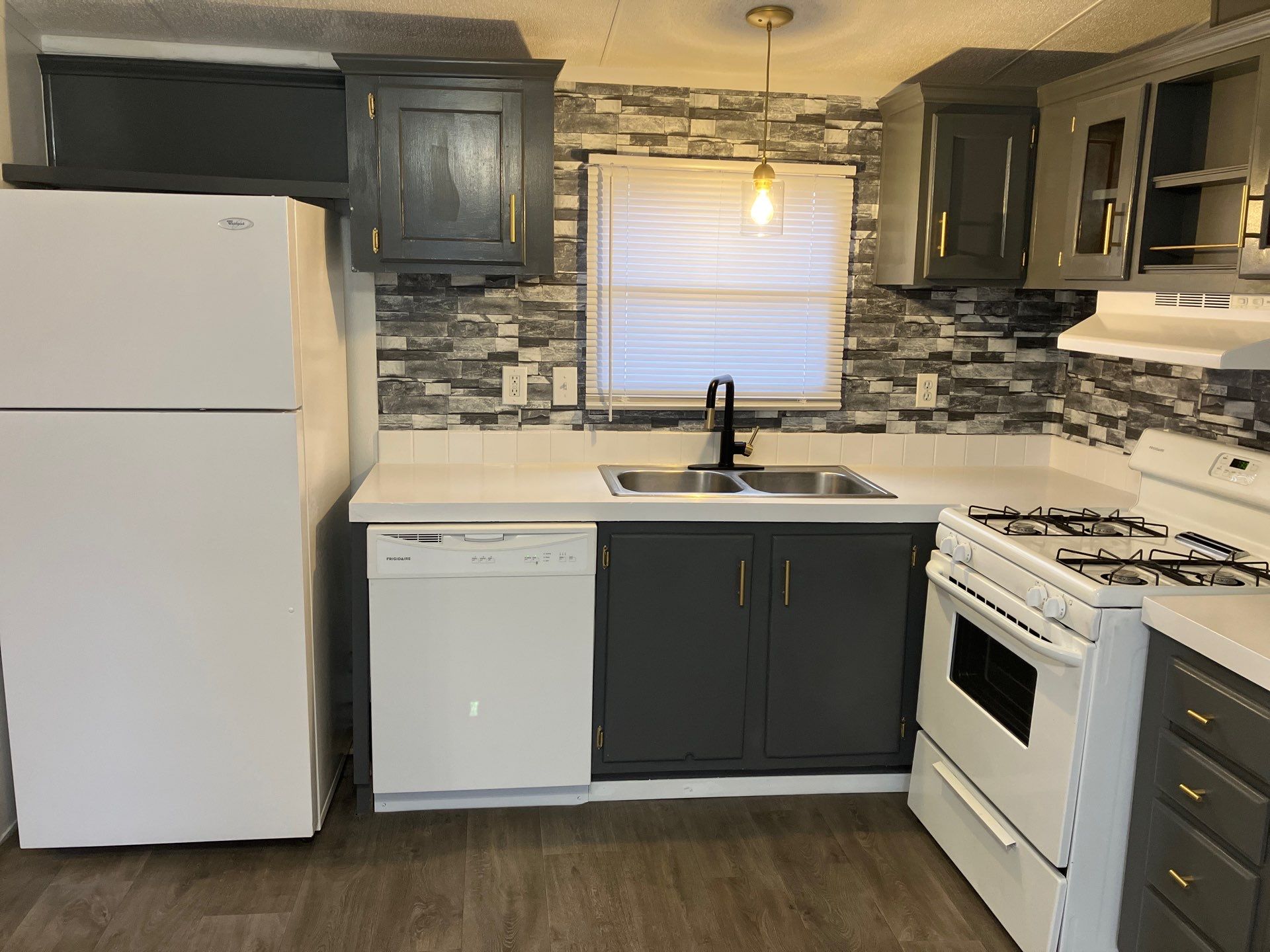 1915 W MacArthur Rd, #118 Wichita, KS - single wide - in Wichita, KS - photo 9 of 12