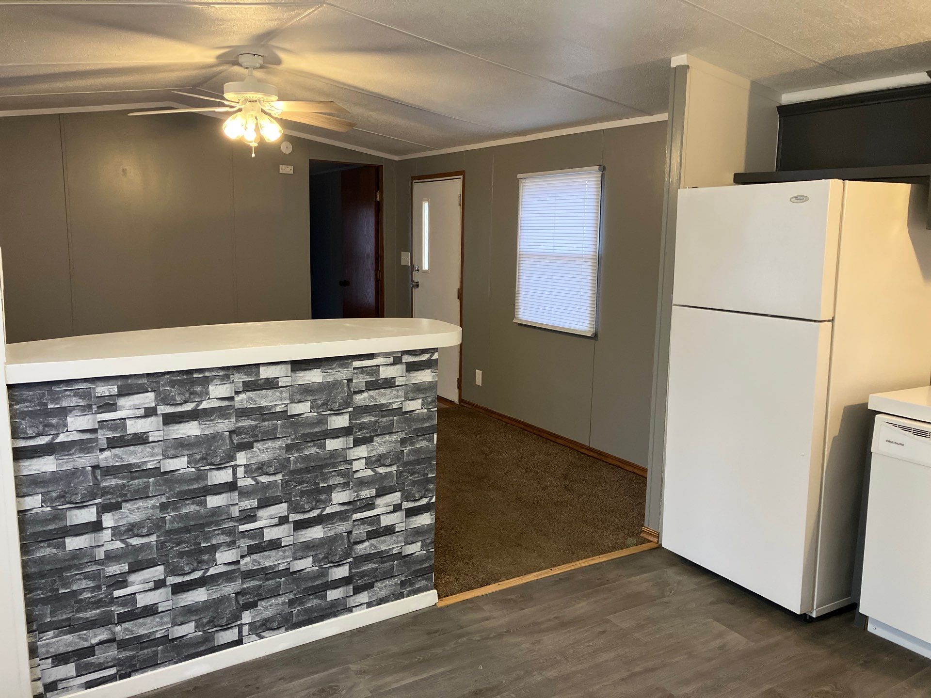 1915 W MacArthur Rd, #118 Wichita, KS - single wide - in Wichita, KS - photo 10 of 12