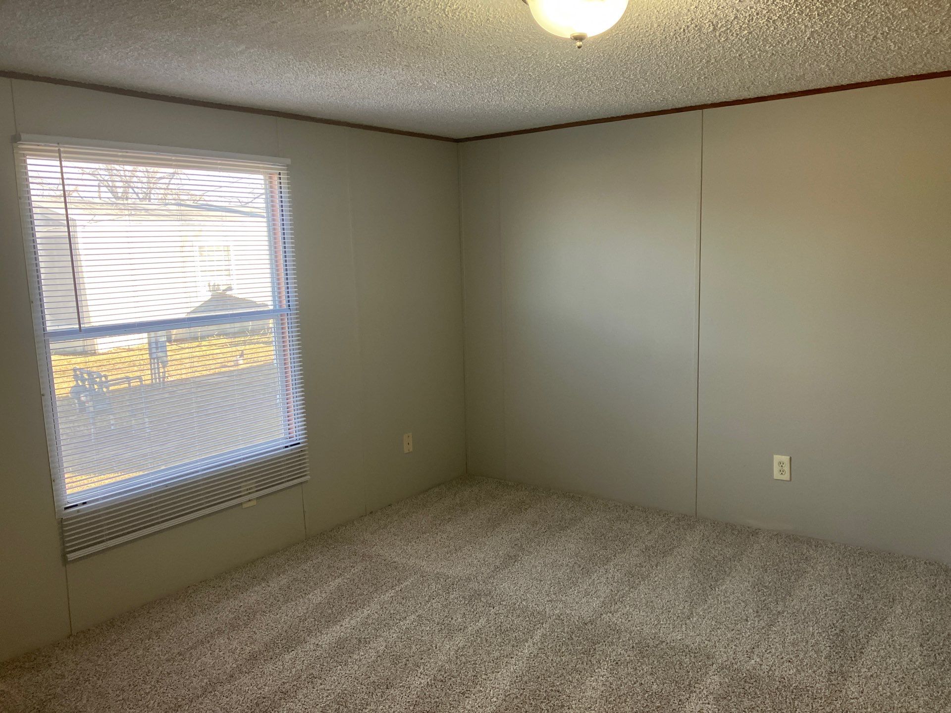 1915 W MacArthur Rd, #109 - single wide - in Wichita, KS - photo 5 of 14