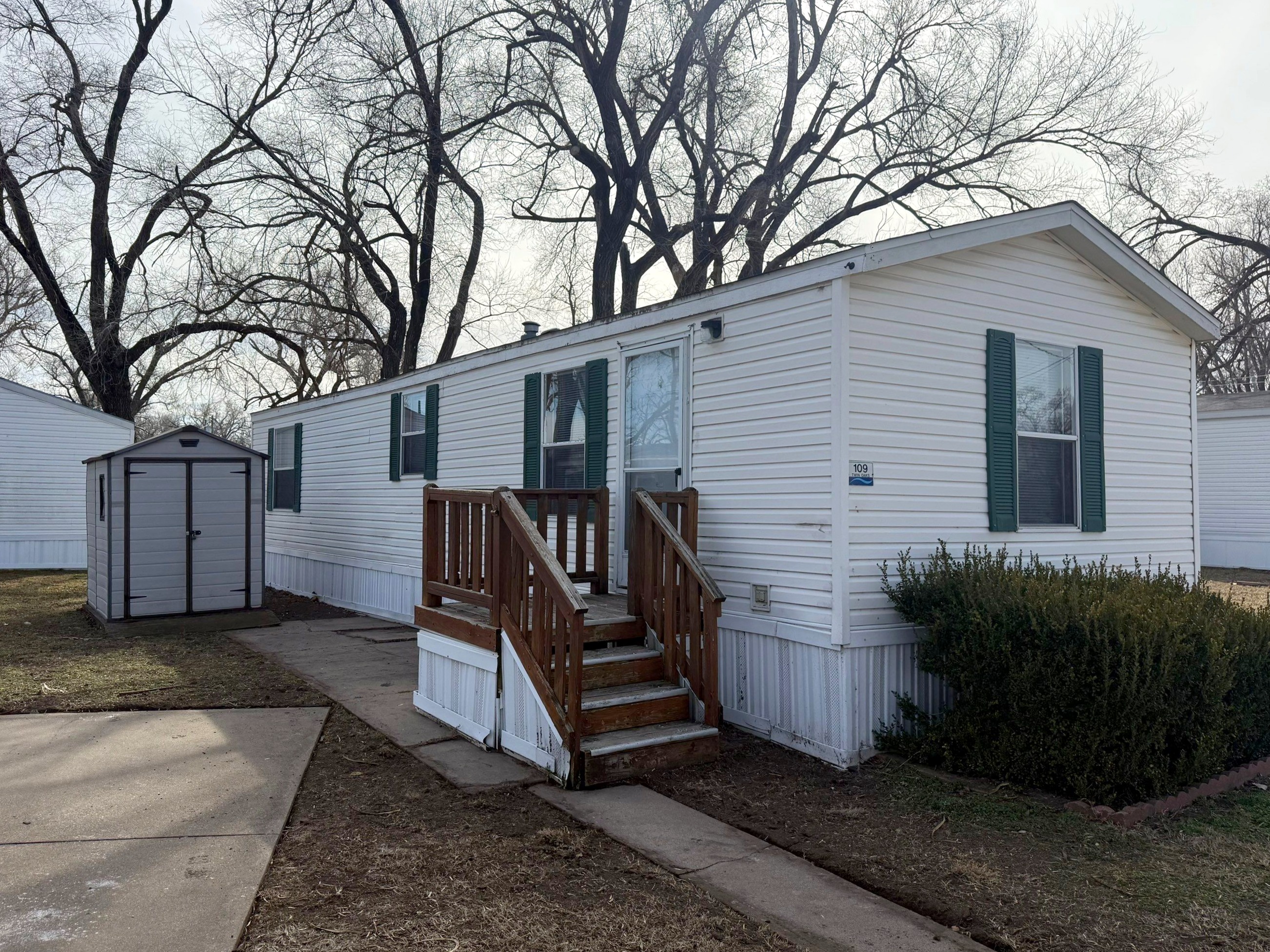 1915 W MacArthur Rd, #109 - single wide - in Wichita, KS - photo 6 of 14