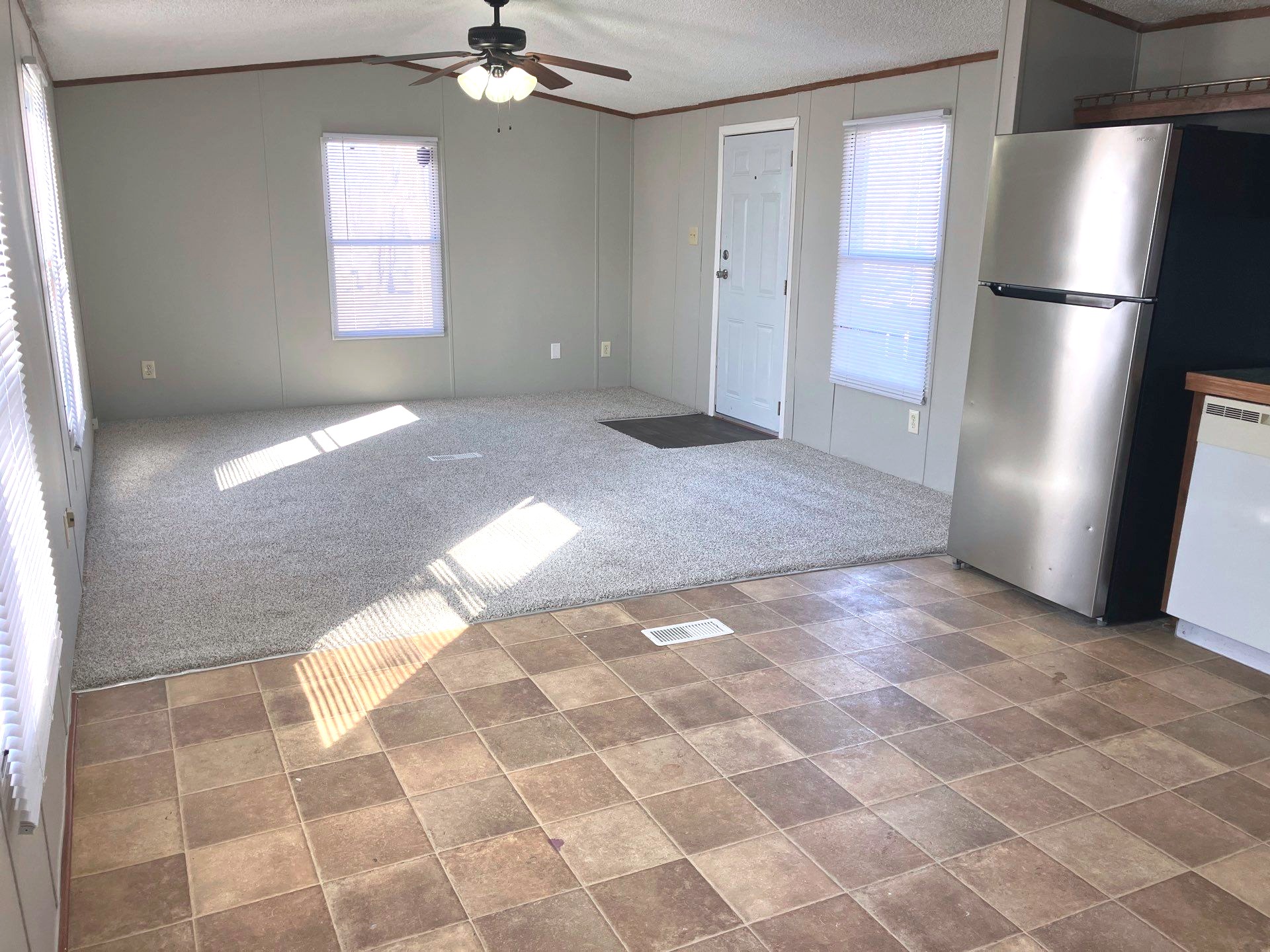 1915 W MacArthur Rd, #109 - single wide - in Wichita, KS - photo 9 of 14