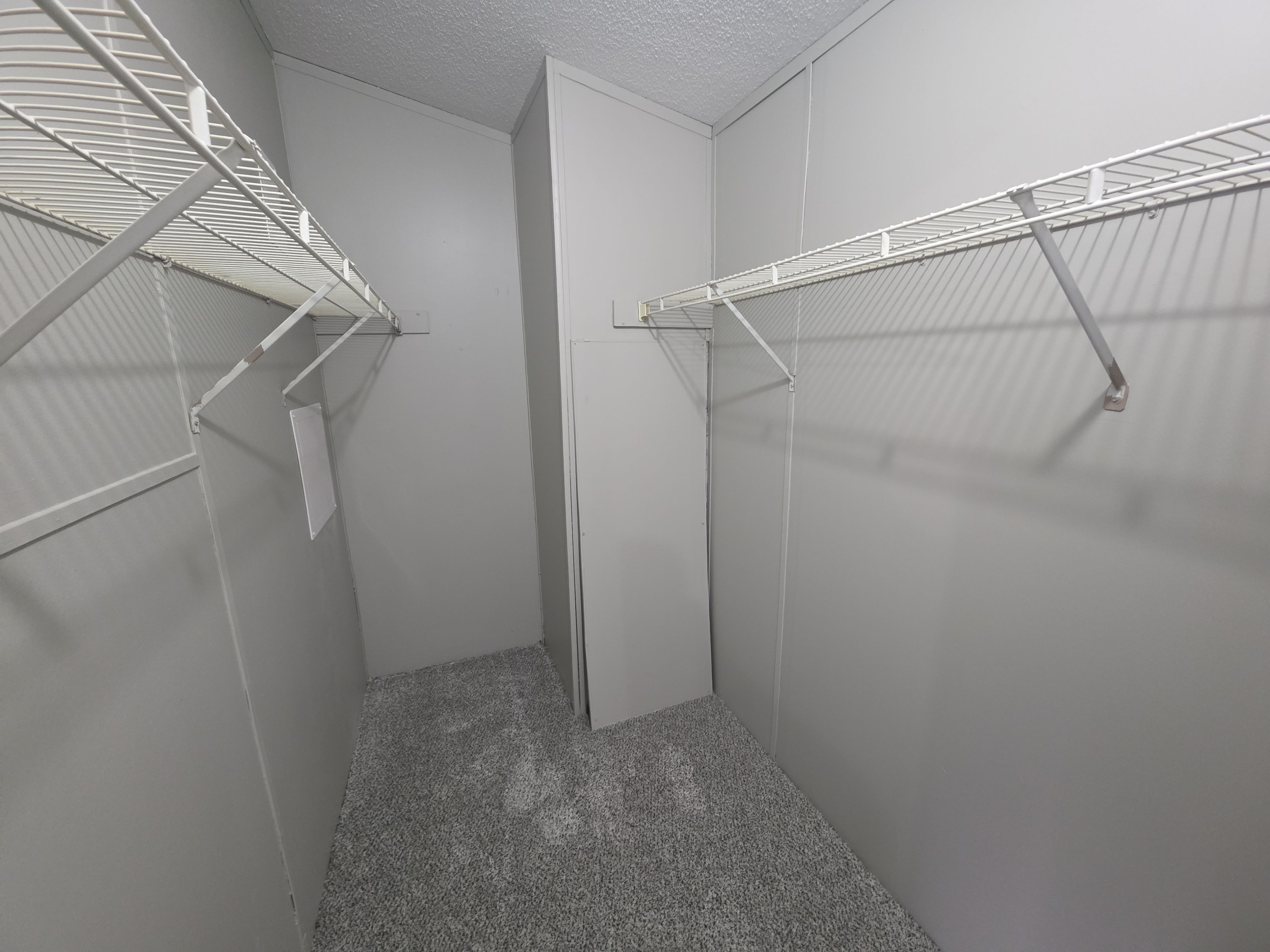 2 Bedroom 2 Bath Manufactured Home For Sale in Wichita, KS - 90841 - single wide - in Wichita, KS - photo 6 of 17