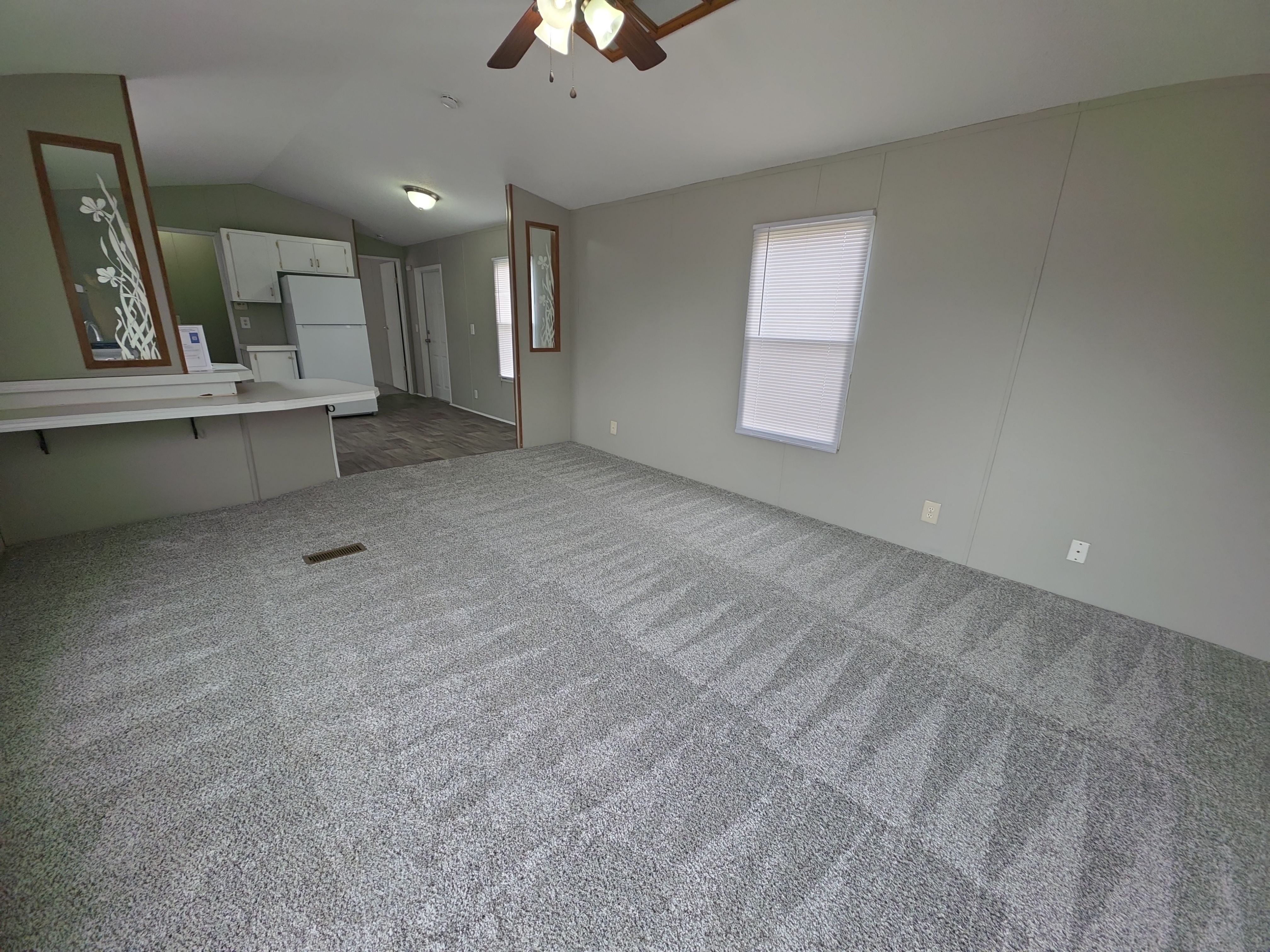 2 Bedroom 2 Bath Manufactured Home For Sale in Wichita, KS - 90841 - single wide - in Wichita, KS - photo 14 of 17