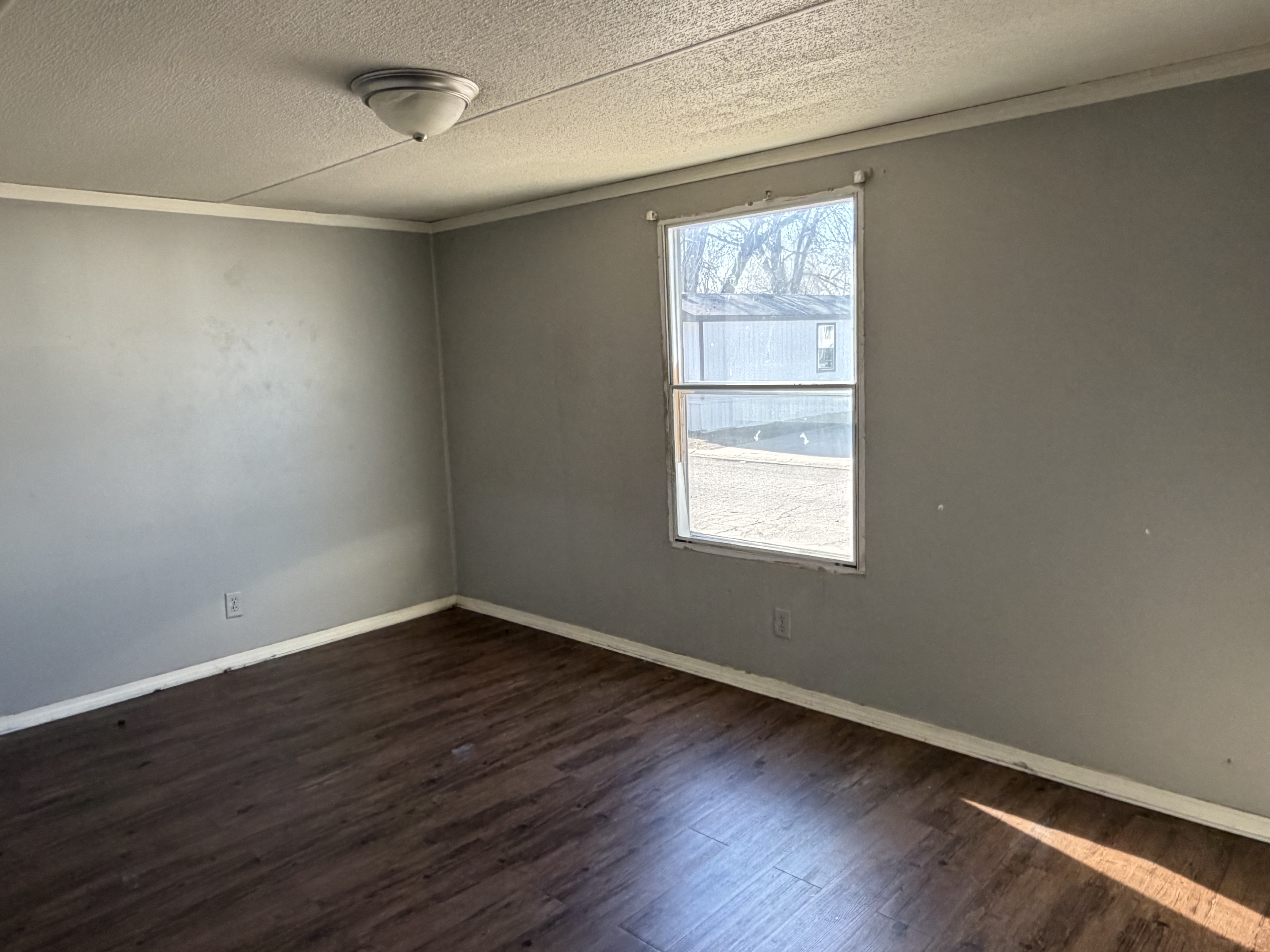 2 Bedroom 2 Bath Manufactured Home For Sale in Wichita, KS - 91614 - double wide - in Wichita, KS - photo 5 of 16