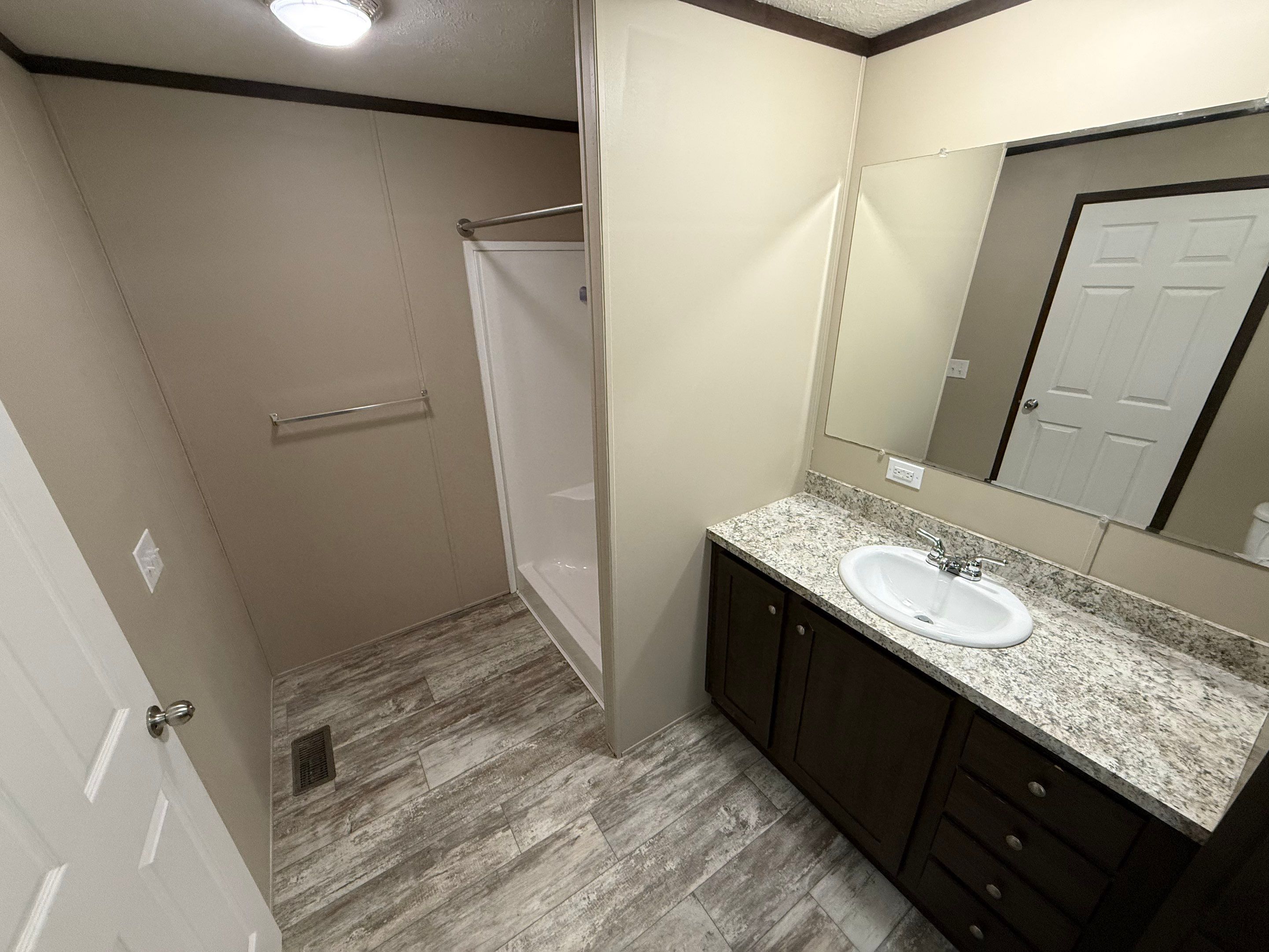 1915 W MacArthur Rd, #68 Wichita, KS - single wide - in Wichita, KS - photo 13 of 13