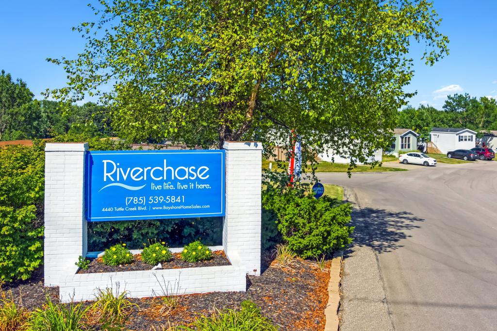 Riverchase Manufactured Home Community
