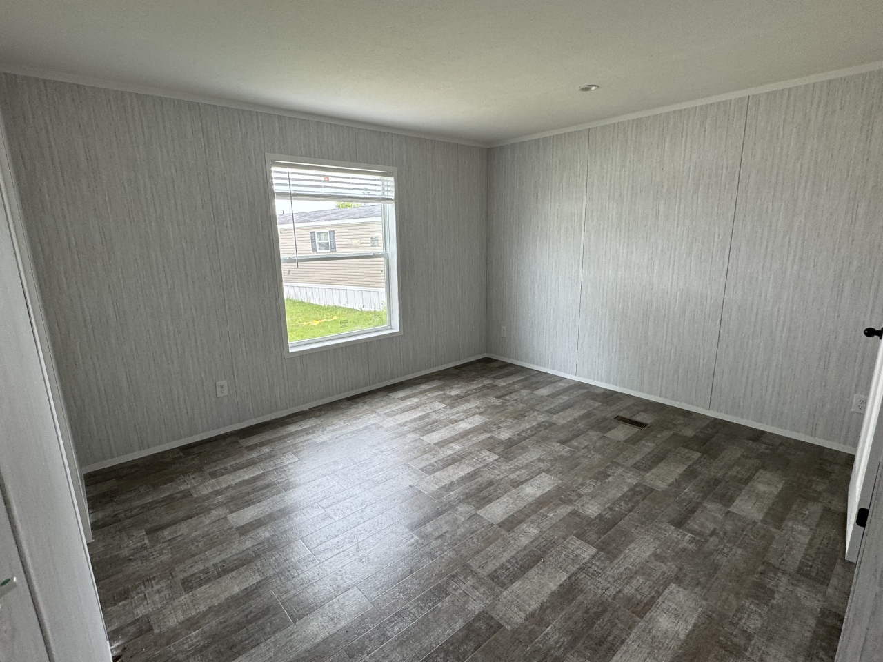 5000 Acton Lane Liverpool, NY - single wide - in Liverpool, NY - photo 6 of 10