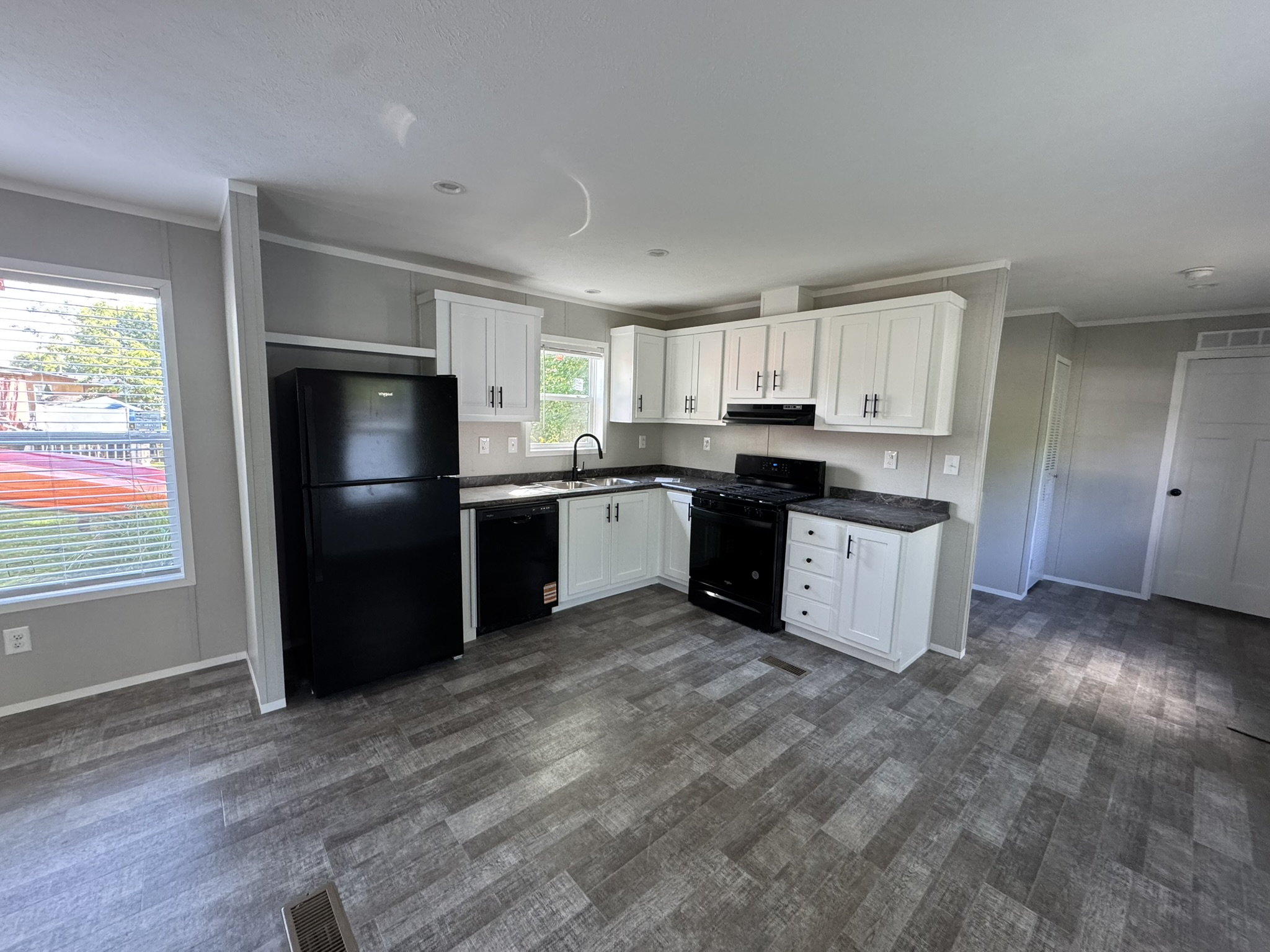 1017 Cloister Court - single wide - in Liverpool, NY - photo 1 of 11