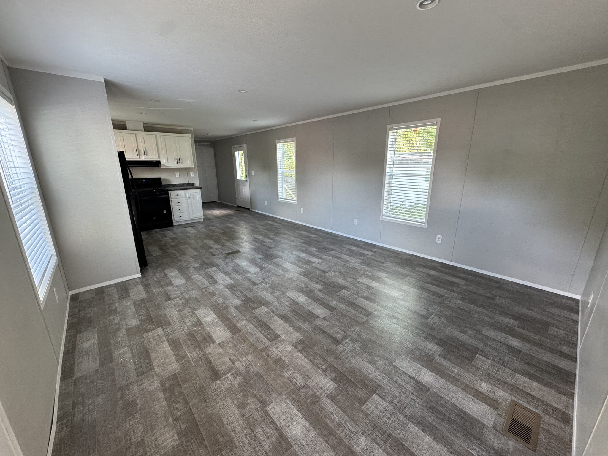 1017 Cloister Court - single wide - in Liverpool, NY - photo 11 of 11
