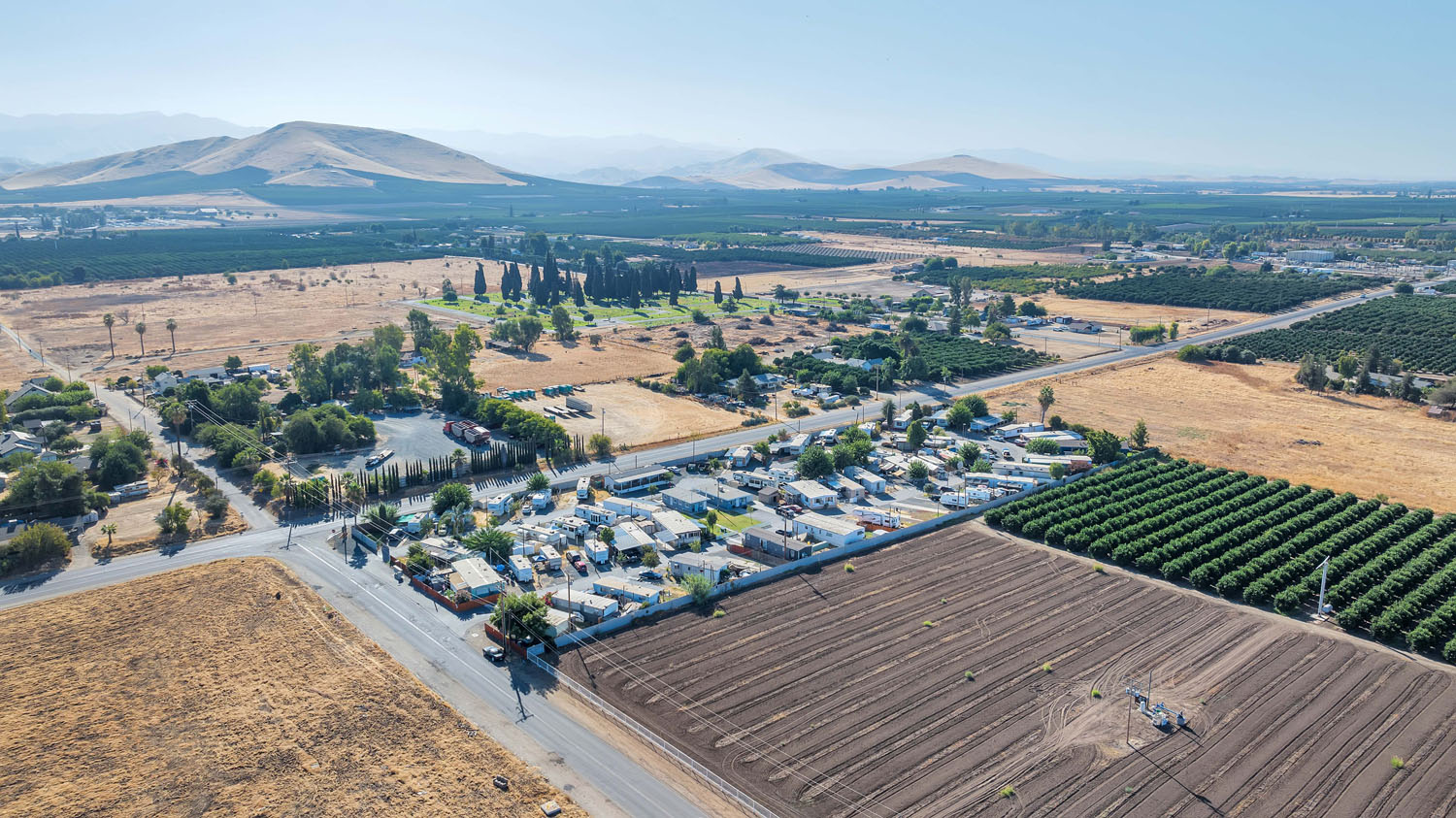 Porterville Mobile Village