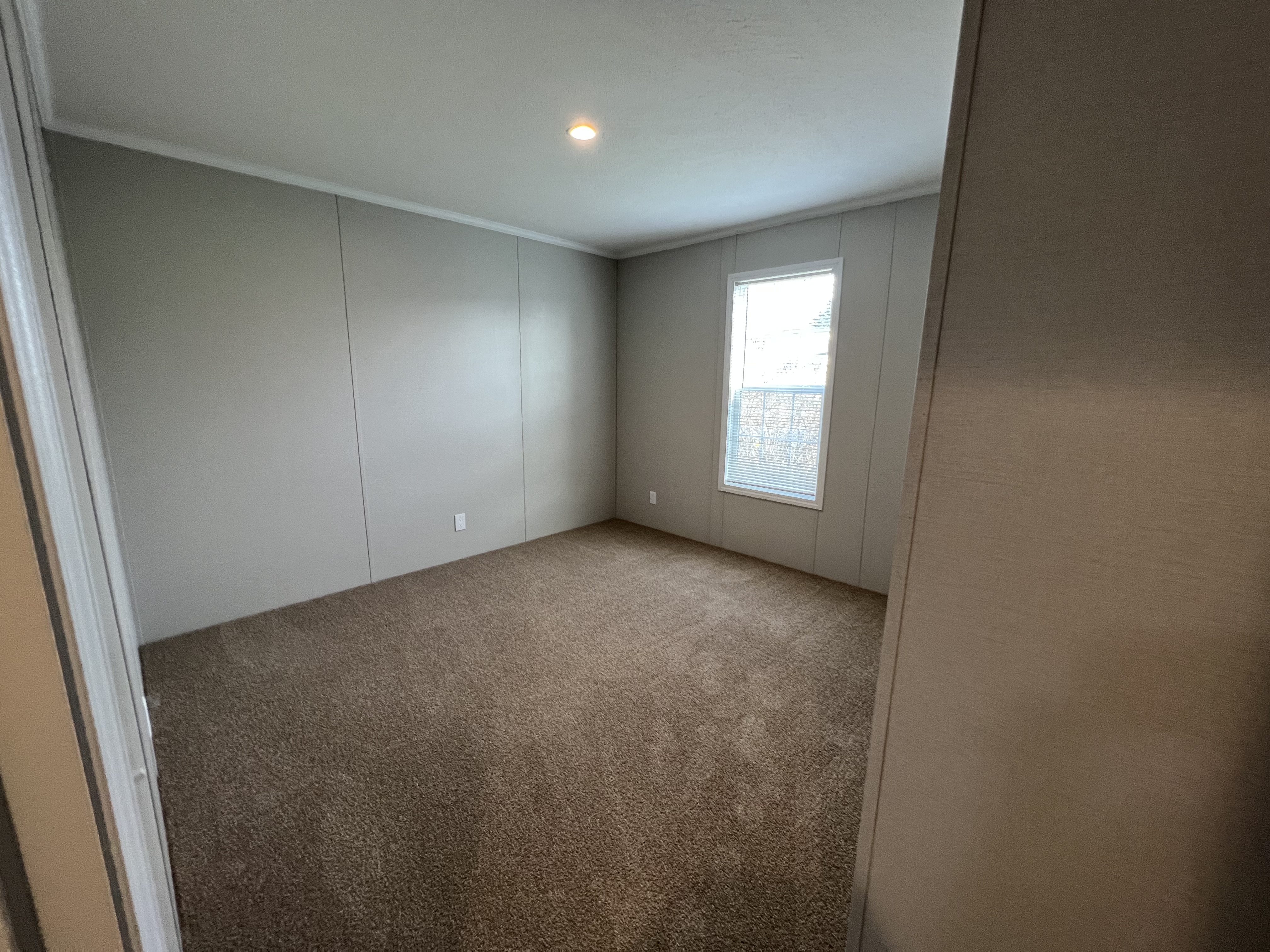 Move-In Ready 3 Bed with Modern Kitchen - single wide - in Belleville, MI - photo 10 of 12
