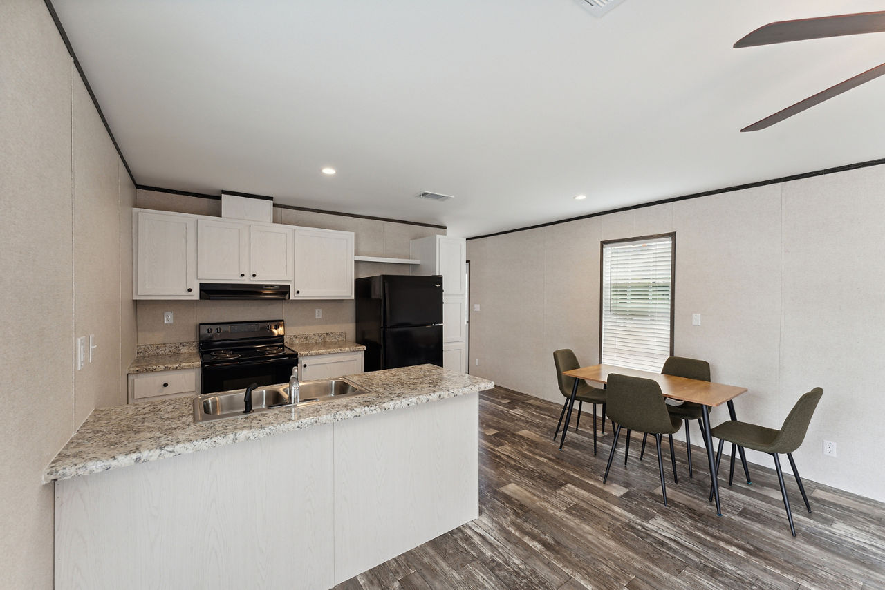 New 2 Bed 2 Bath in Freeland MI - single wide - in Freeland, MI - photo 4 of 15