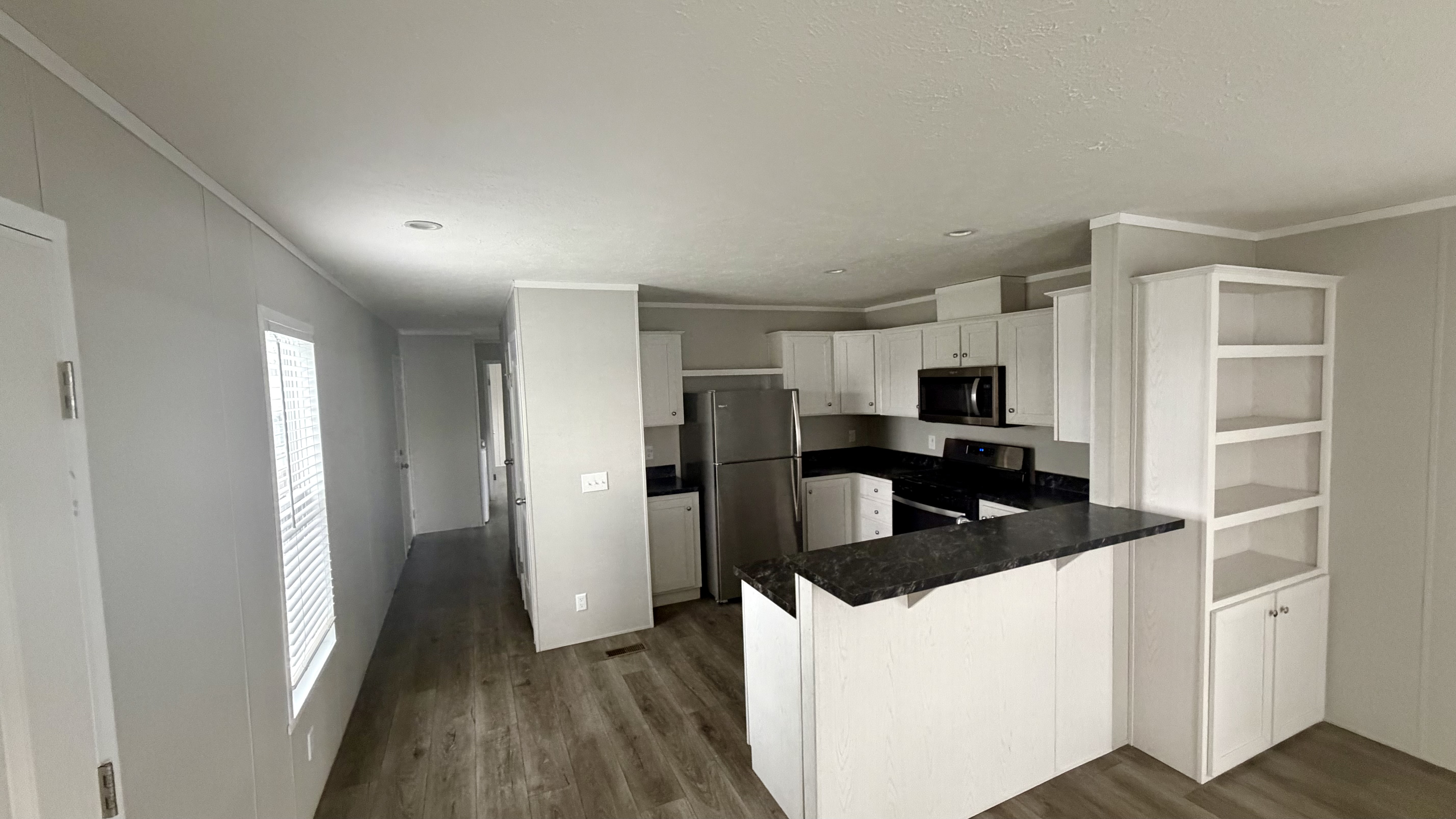 MOVE-IN READY! - single wide - in Belleville, MI - photo 6 of 7