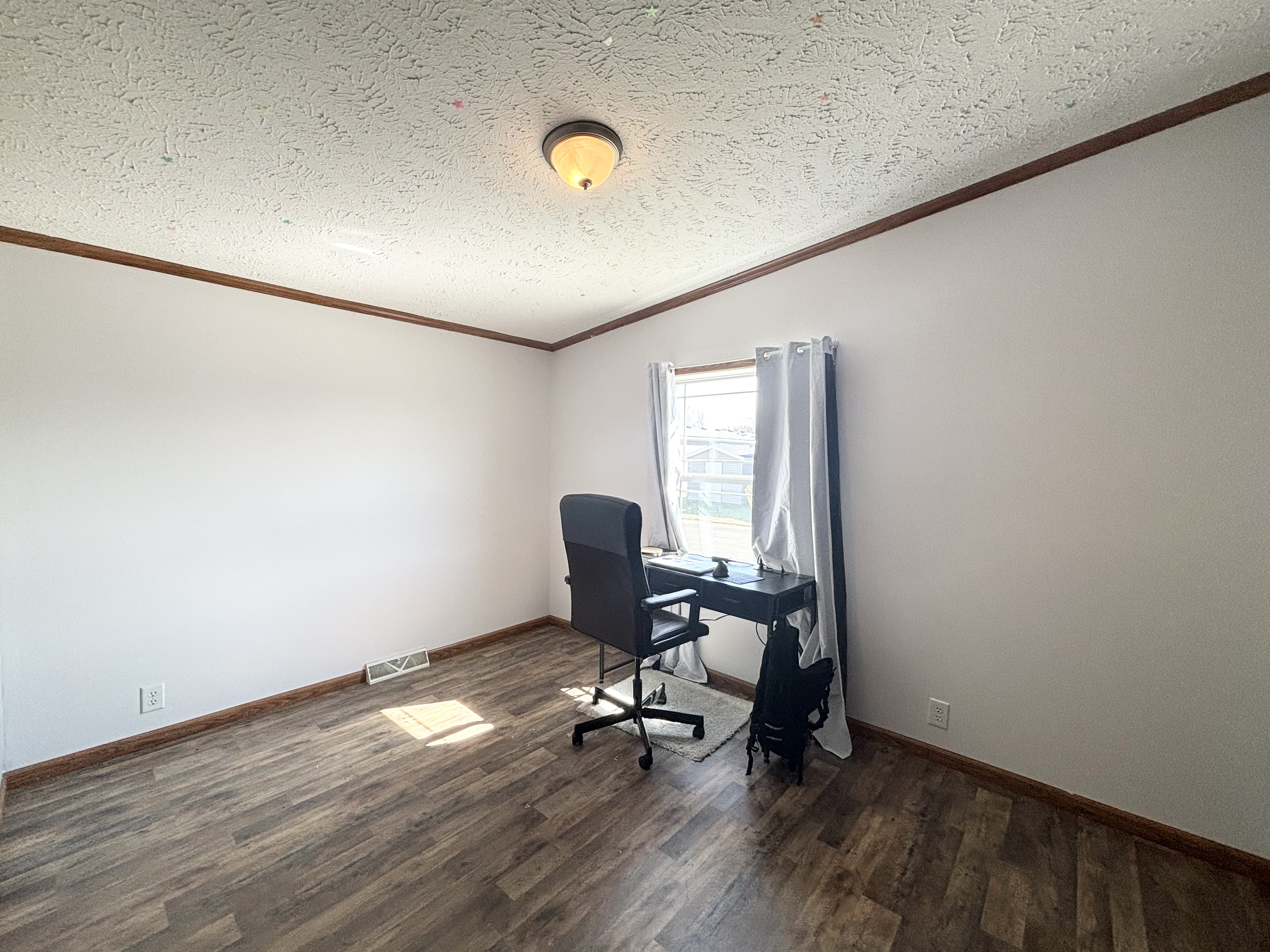 MUST-SEE PORCH MODEL! - double wide - in Whittaker, MI - photo 5 of 11