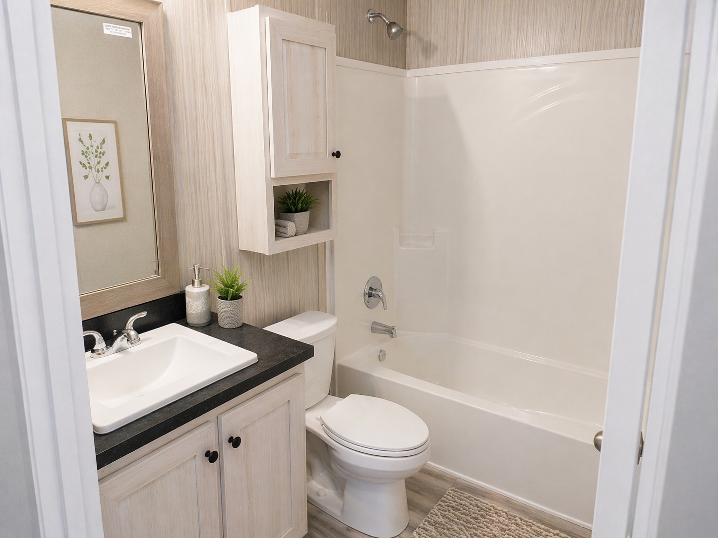 AFFORDABLE LIVING  WITH AMENITIES! - single wide - in Springfield, IL - photo 2 of 6