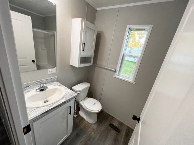 AFFORDABLE LIVING  WITH AMENITIES! - single wide - in Kawkawlin, MI - photo 4 of 8