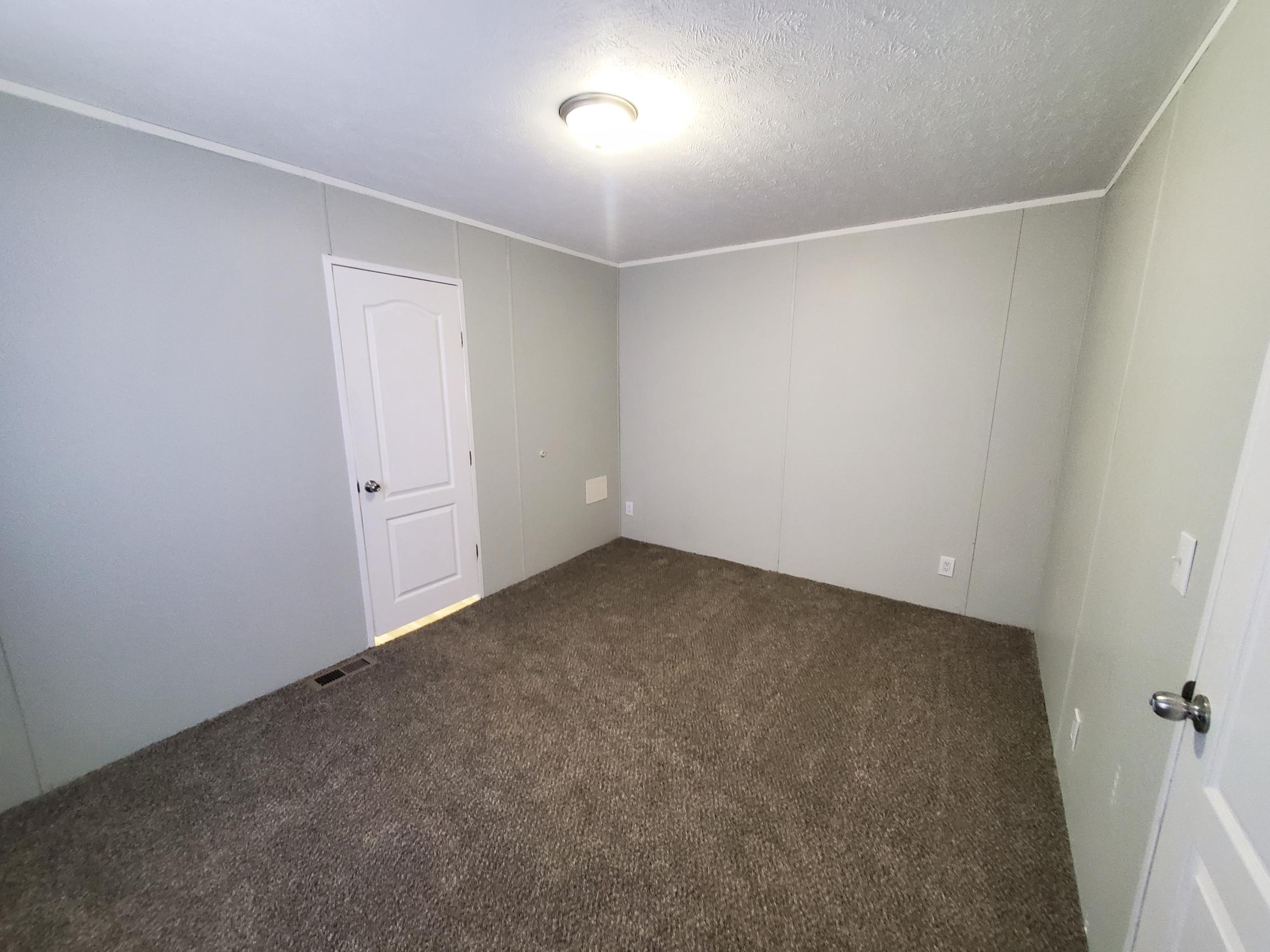 Modern 3 Bed 2 Bath Home in Orion Charter Township - single wide - in Orion Township, MI - photo 3 of 13