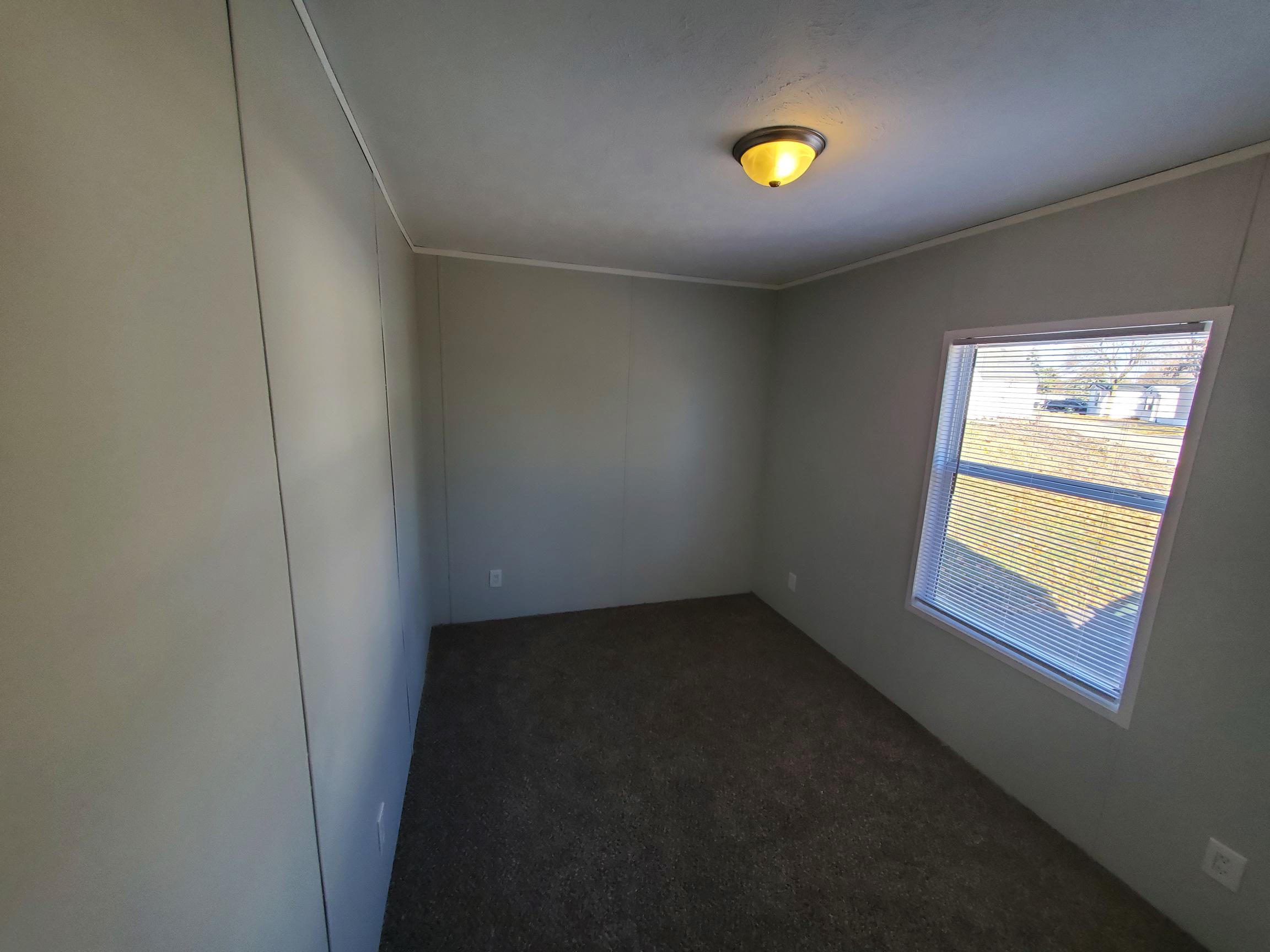 Modern 3 Bed 2 Bath Home in Orion Charter Township - single wide - in Orion Township, MI - photo 6 of 13