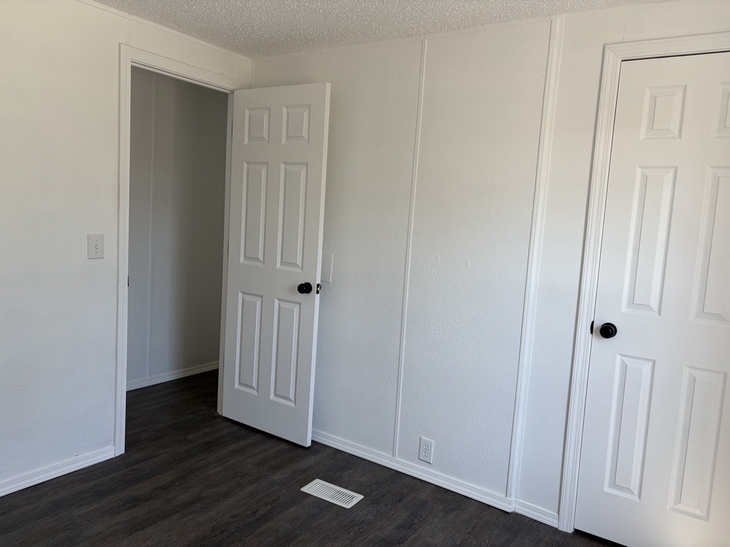 AFFORDABLE LIVING WITH AMENITIES! - single wide - in House Springs, MO - photo 10 of 15
