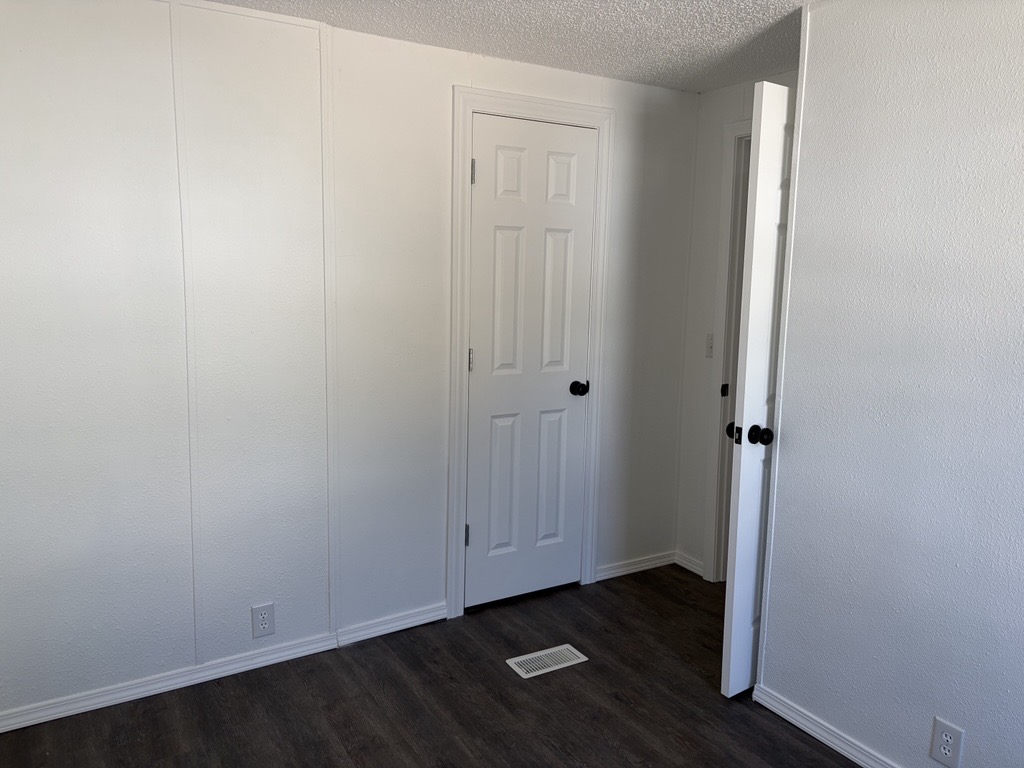 AFFORDABLE LIVING WITH AMENITIES! - single wide - in House Springs, MO - photo 14 of 15