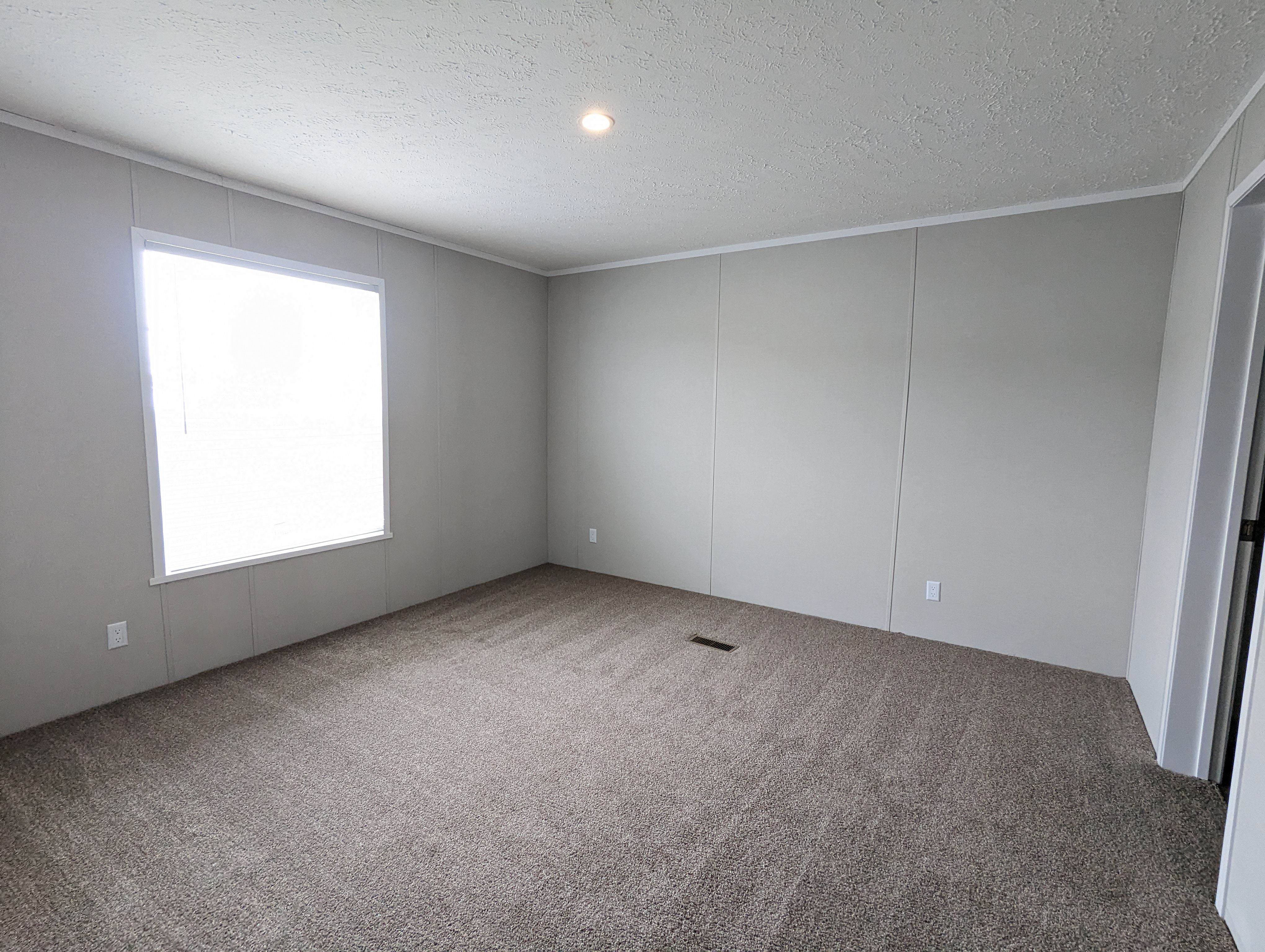 3 Bed 2 Bath Home for Sale in Belleville MI - double wide - in Belleville, MI - photo 9 of 16