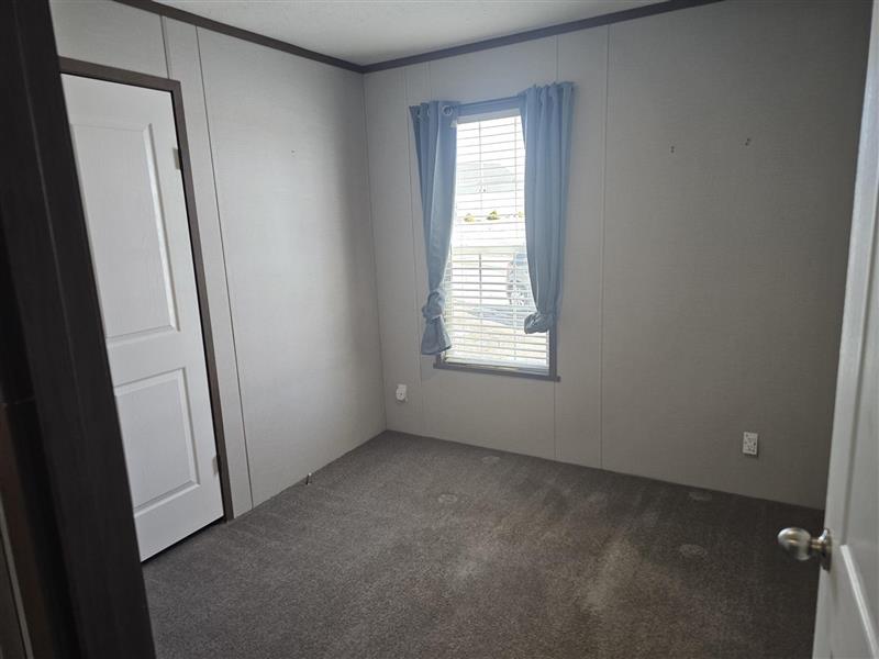 UPGRADED FEATURES! - single wide - in Liberty, MO - photo 12 of 14