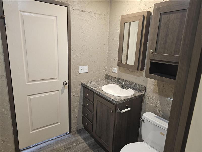 UPGRADED FEATURES! - single wide - in Liberty, MO - photo 13 of 14