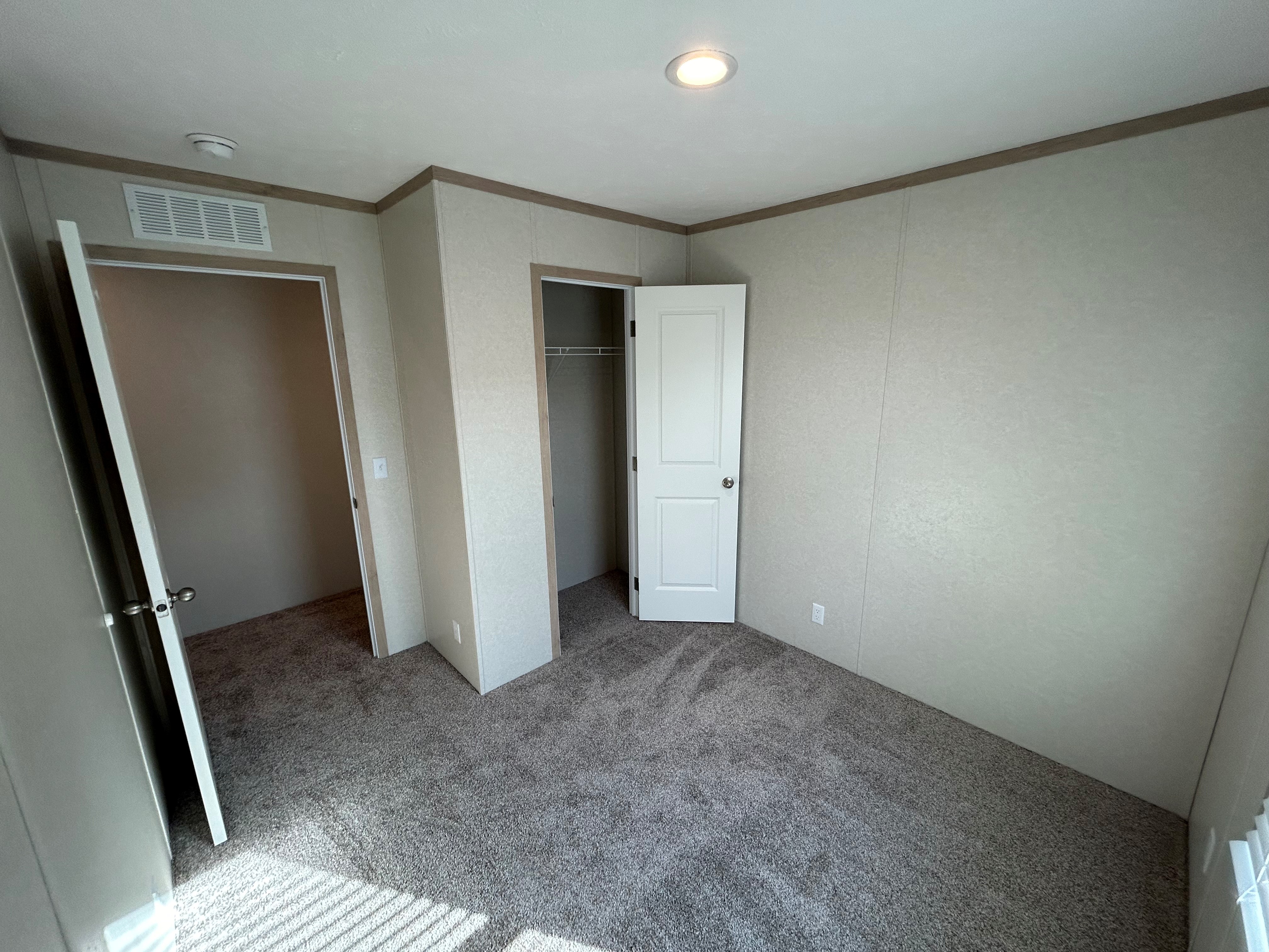 3 Bed 2 Bath Home Available Now Warren MI - single wide - in Warren, MI - photo 15 of 15