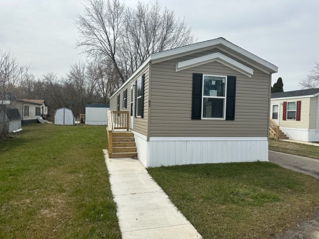 Available Now 2 Bed in Lansing MI - single wide - in Lansing, MI - photo 1 of 16