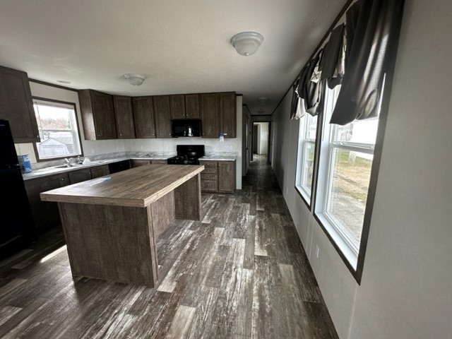 Available Now 2 Bed in Lansing MI - single wide - in Lansing, MI - photo 5 of 16