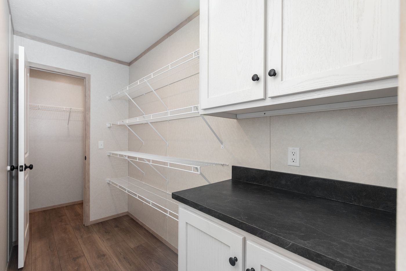 Join Waitlist 3 Bed Home in Portage - triple wide - in Kalamazoo, MI - photo 8 of 13