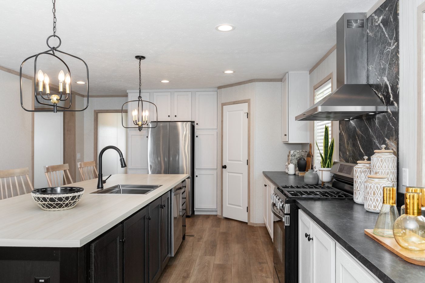 Join Waitlist 3 Bed Home in Portage - triple wide - in Kalamazoo, MI - photo 9 of 13