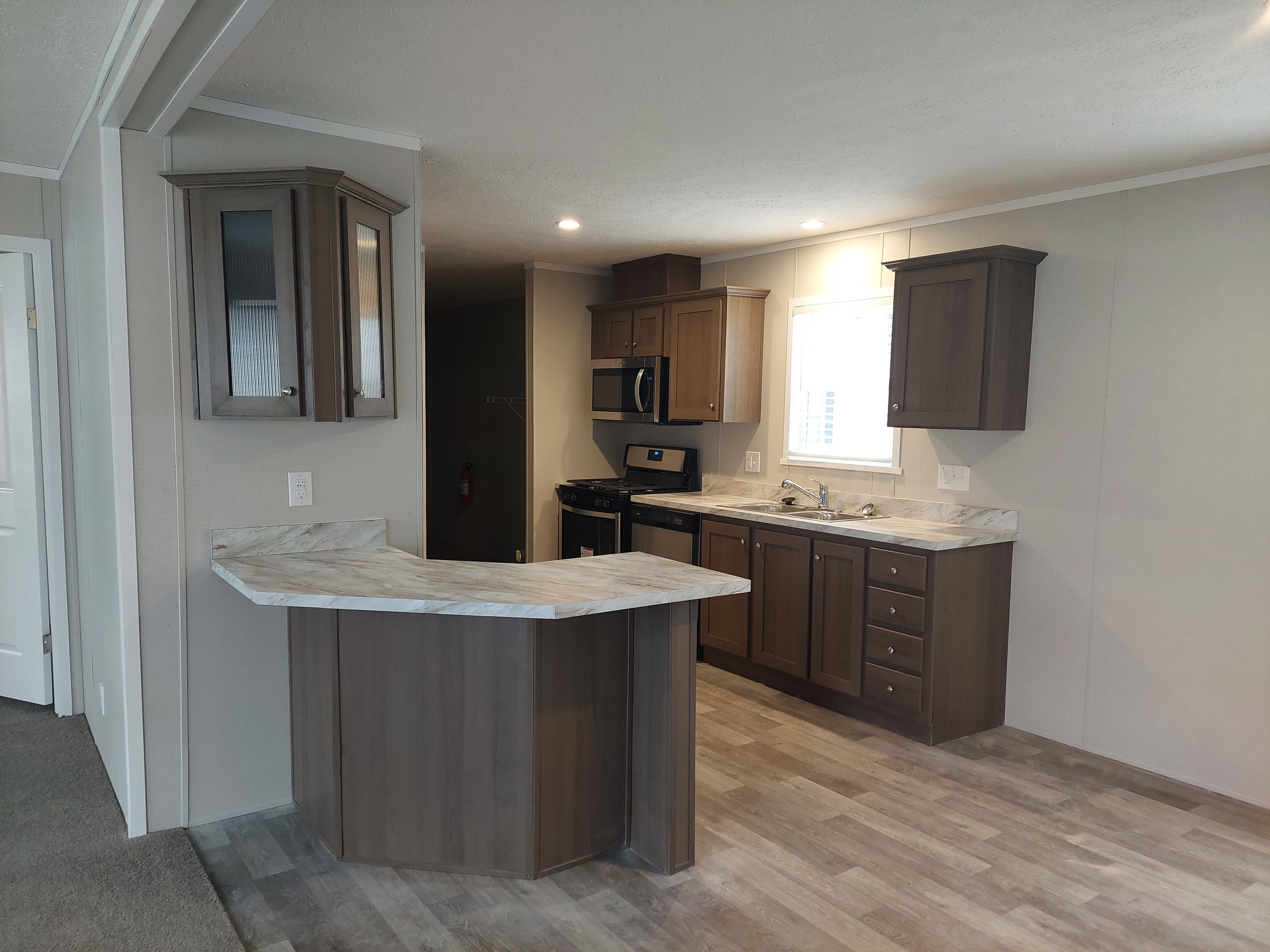 3 Bed 2 Bath Coming Soon in Belleville - single wide - in Belleville, MI - photo 4 of 10