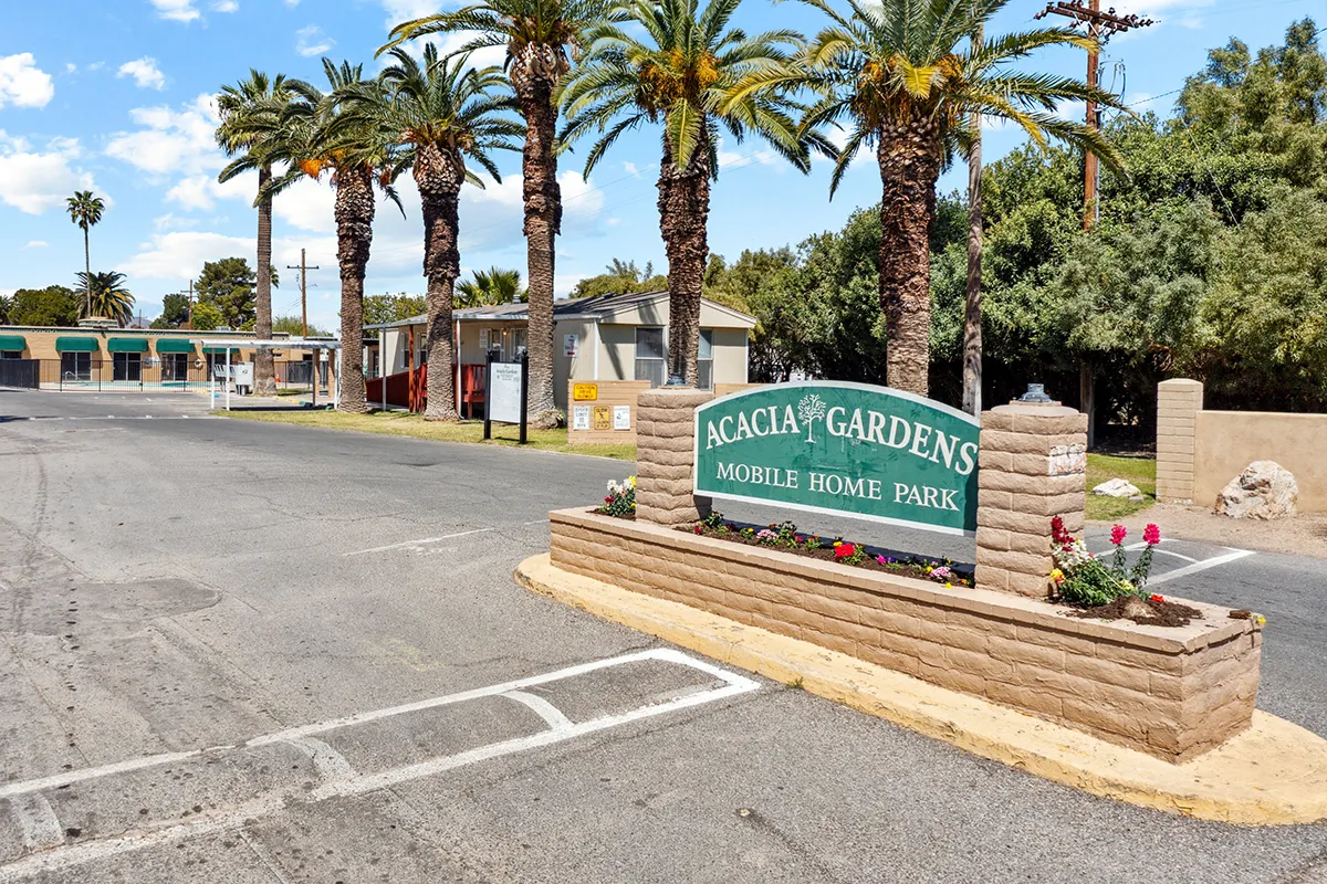 Acacia Gardens