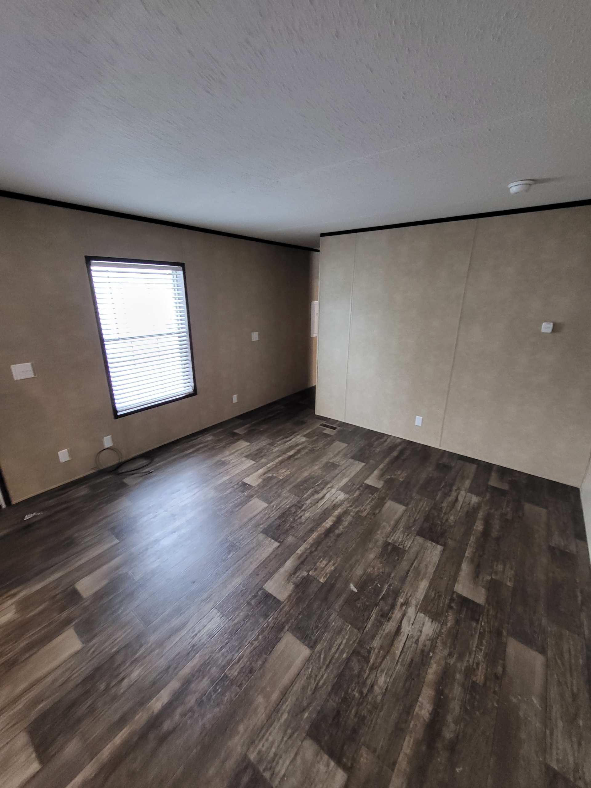 2BD / 1BA Home for RENT | Lot #22 - single wide - in Gary, IN - photo 1 of 8