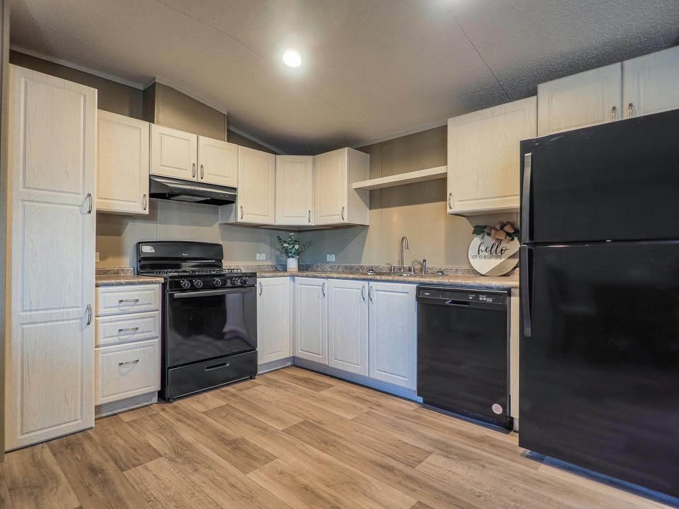 3BE/ 2BA Home on Sale | Lot #808 - double wide - in Norfolk, NE - photo 6 of 8