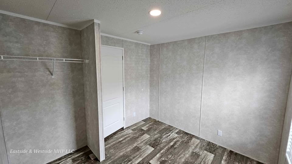 2BE / 1BA Home for Rent | Lot #6 - single wide - in Roseau, MN - photo 1 of 8