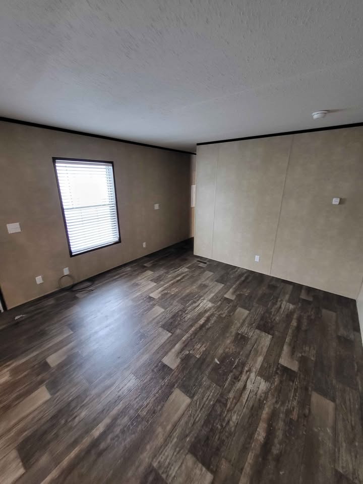 2BE / 1BA Home for Rent | Lot #6 - single wide - in Roseau, MN - photo 2 of 8