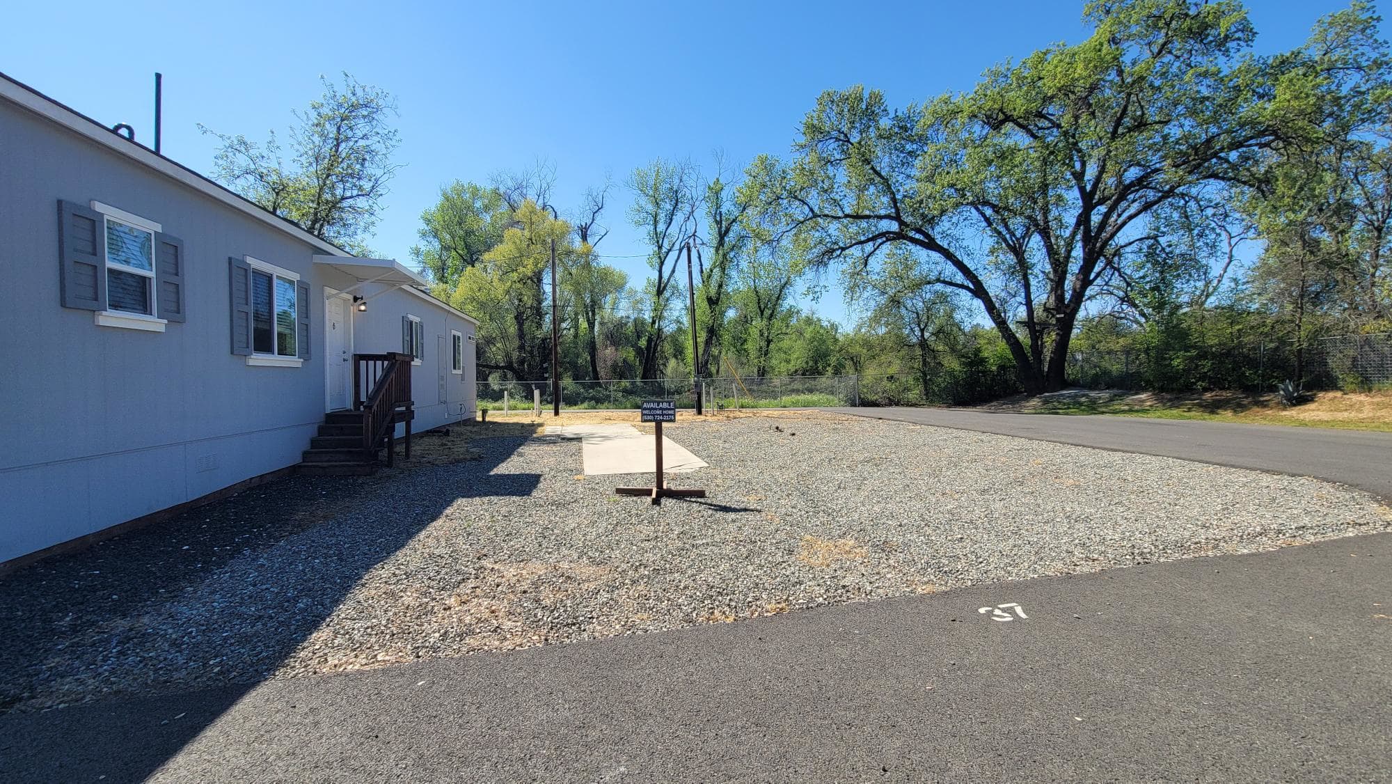5812 Cedars Rd #37 - single wide - in Redding, CA