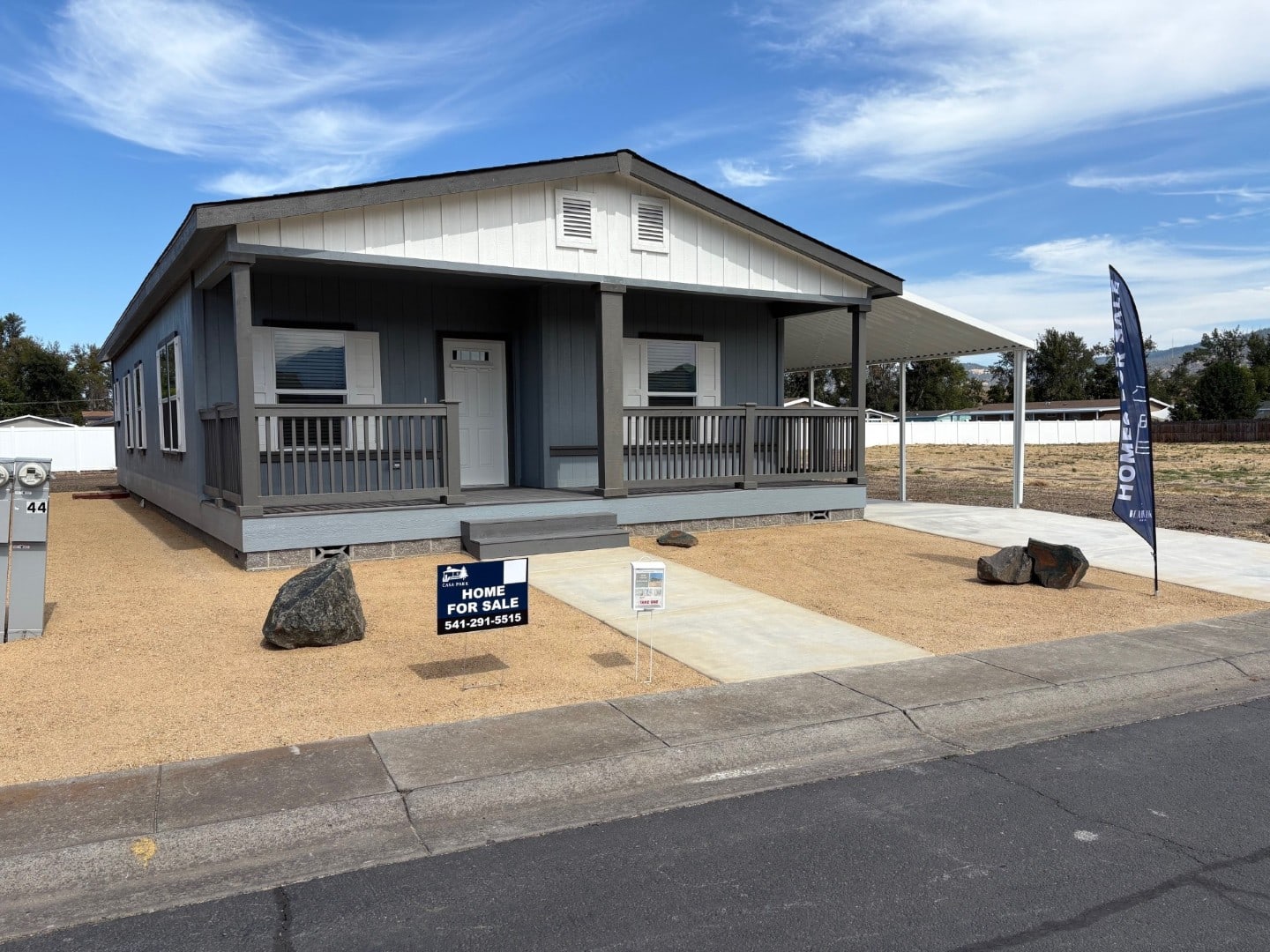 93 Northridge Terrace #44 - double wide - in Medford, OR