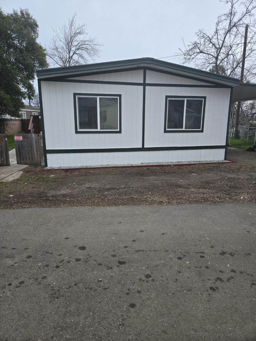 Golden Oaks MHP Oroville 95965 - single wide - in Oroville, CA