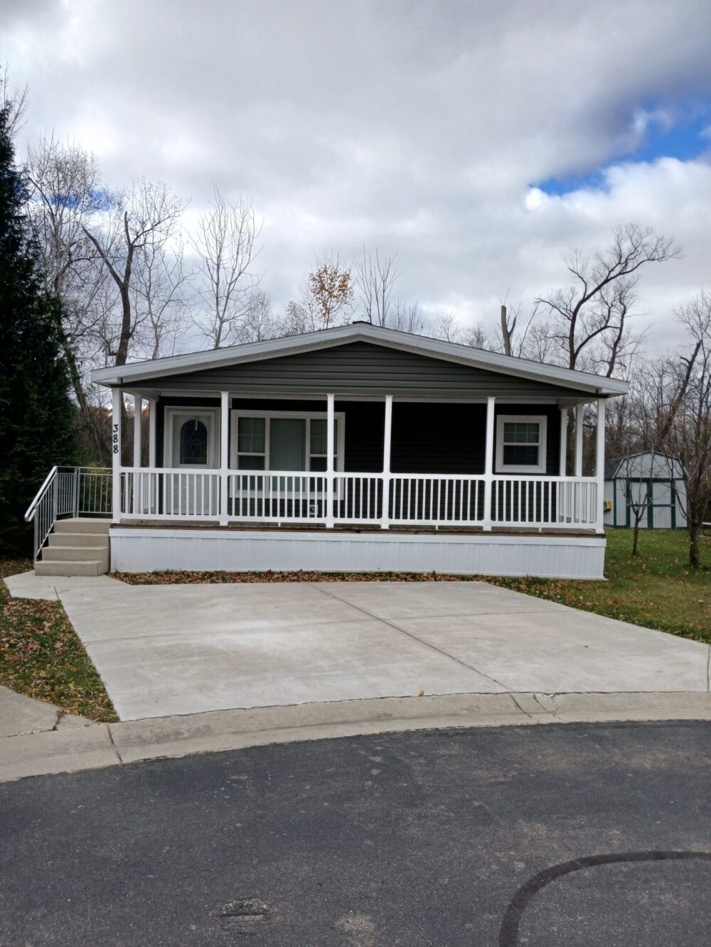 Orchard Cove MHC Lot #80 - double wide - in Otisville, MI