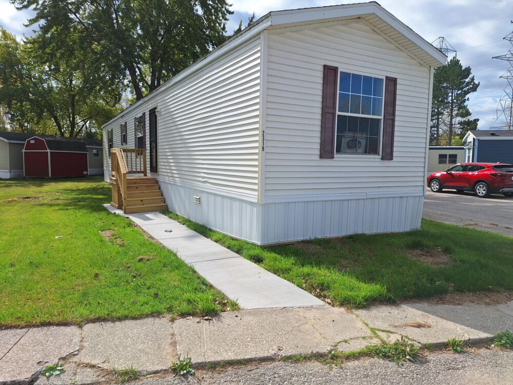 ***LEASED***Willow Tree Lot #49 - double wide - in Bay City, MI