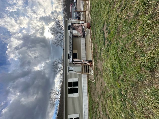 14000 Lincoln St SE Lot A - double wide - in Minerva, OH
