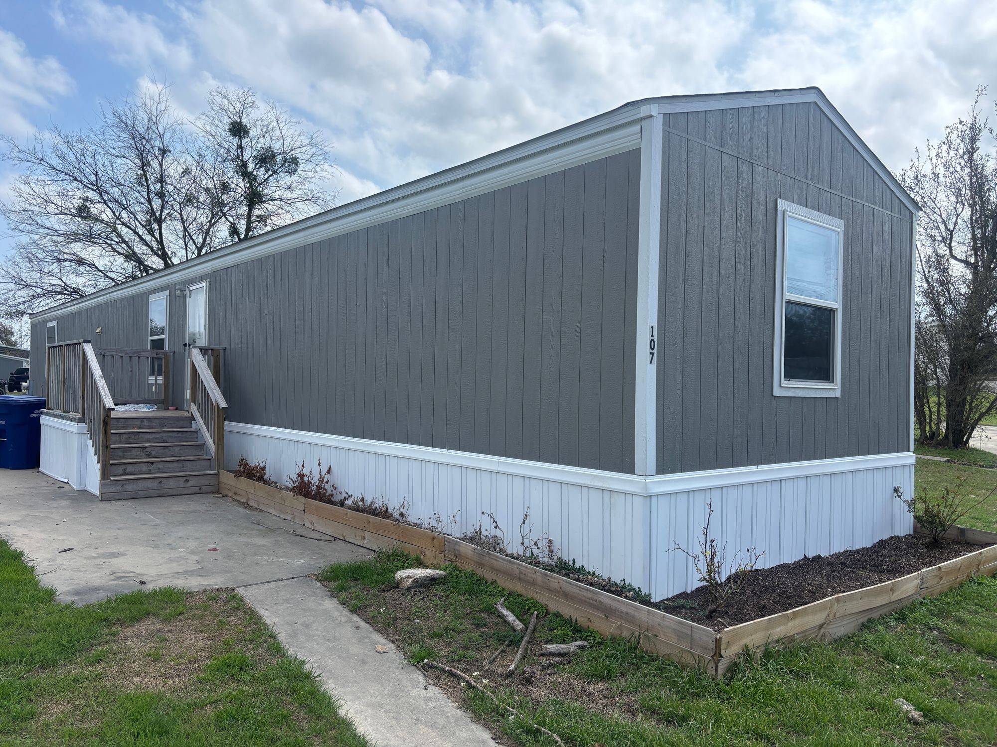 107 Cedar Grove Loop - single wide - in Copperas Cove, TX